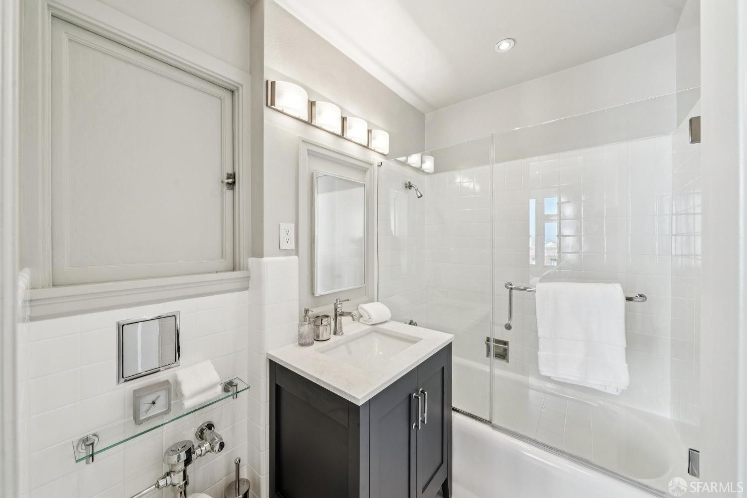 850 Powell Street # 602