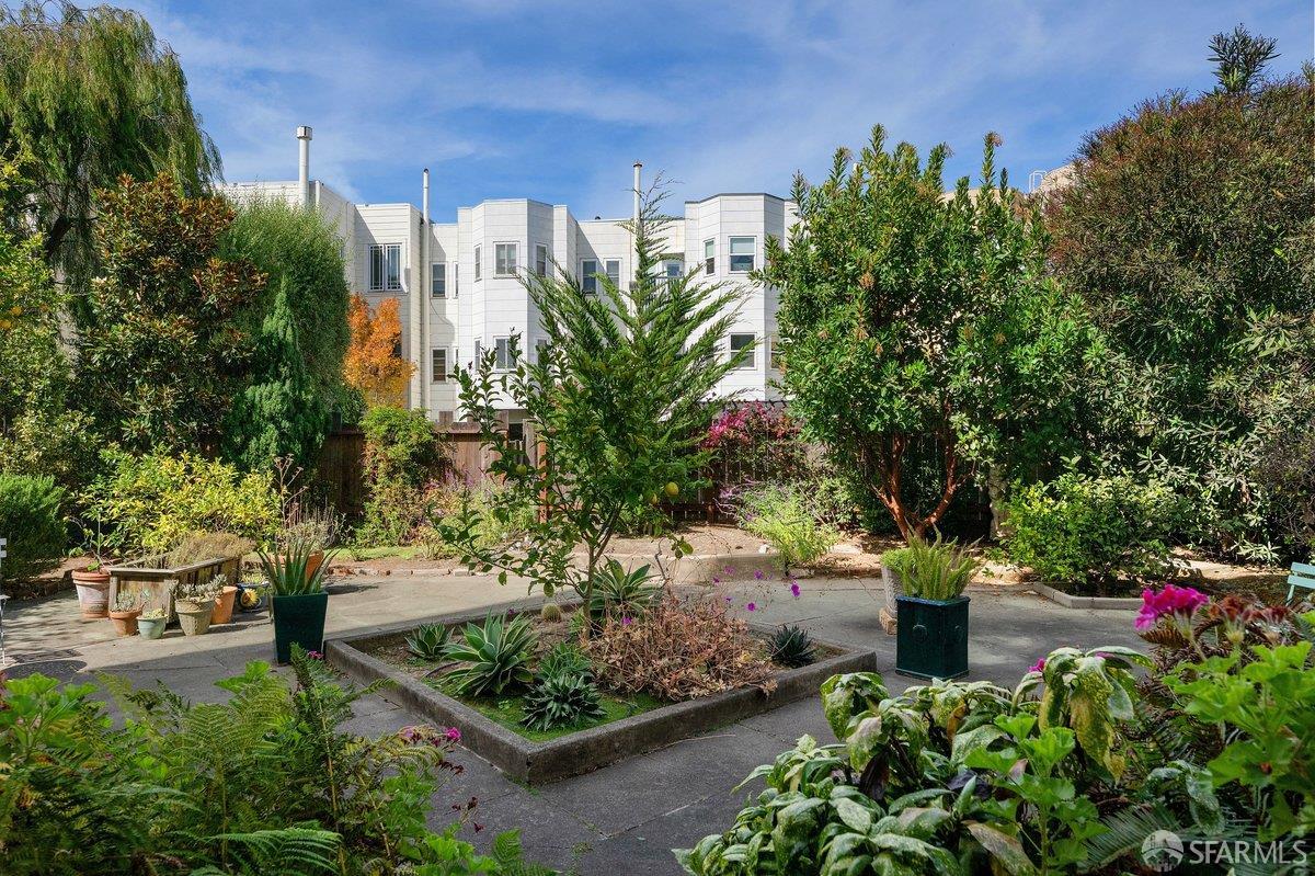 2230 Francisco Street # 109