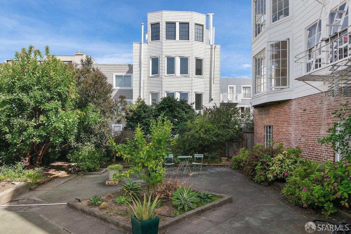 2230 Francisco Street # 109