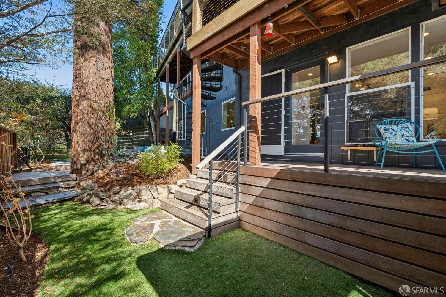 6425 Snake Road