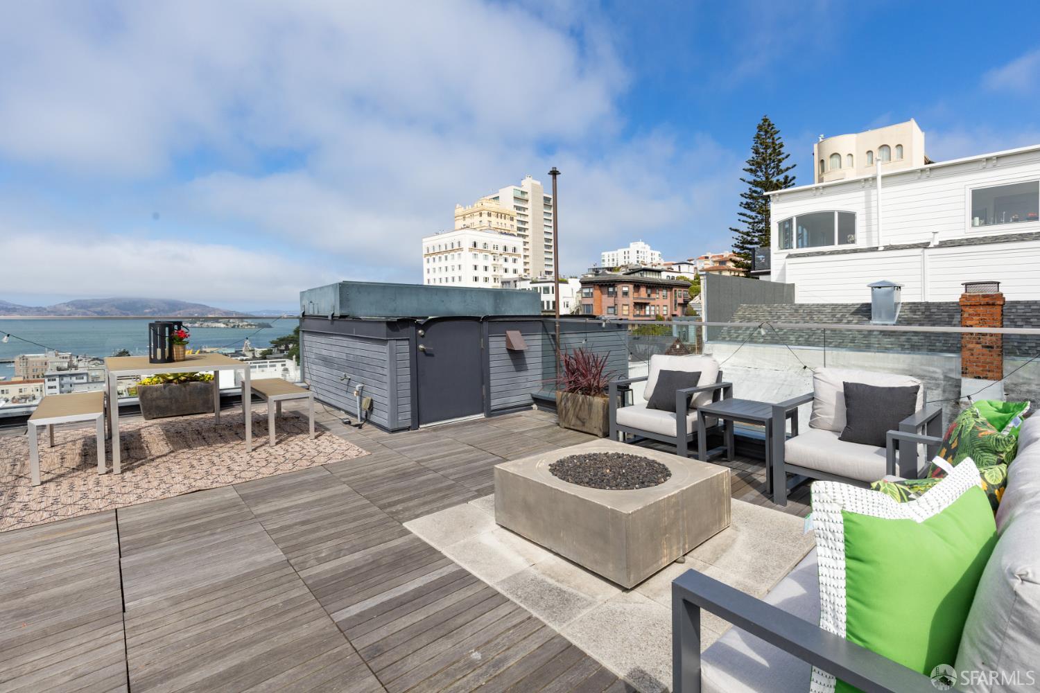 1269 Lombard Street # B