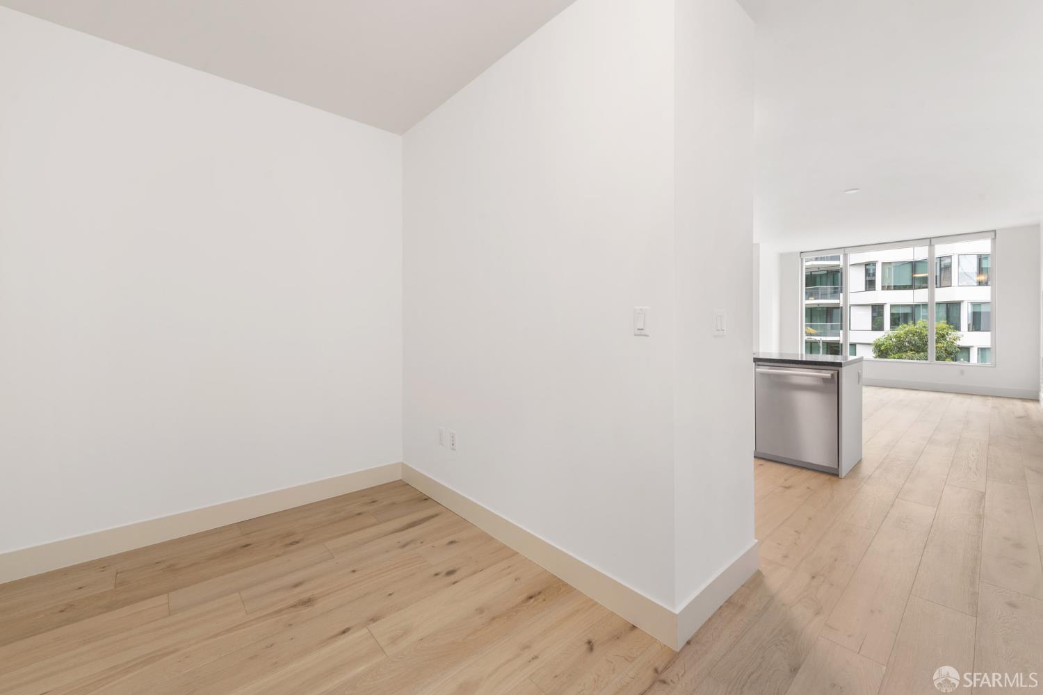 318 Spear Street # 4E