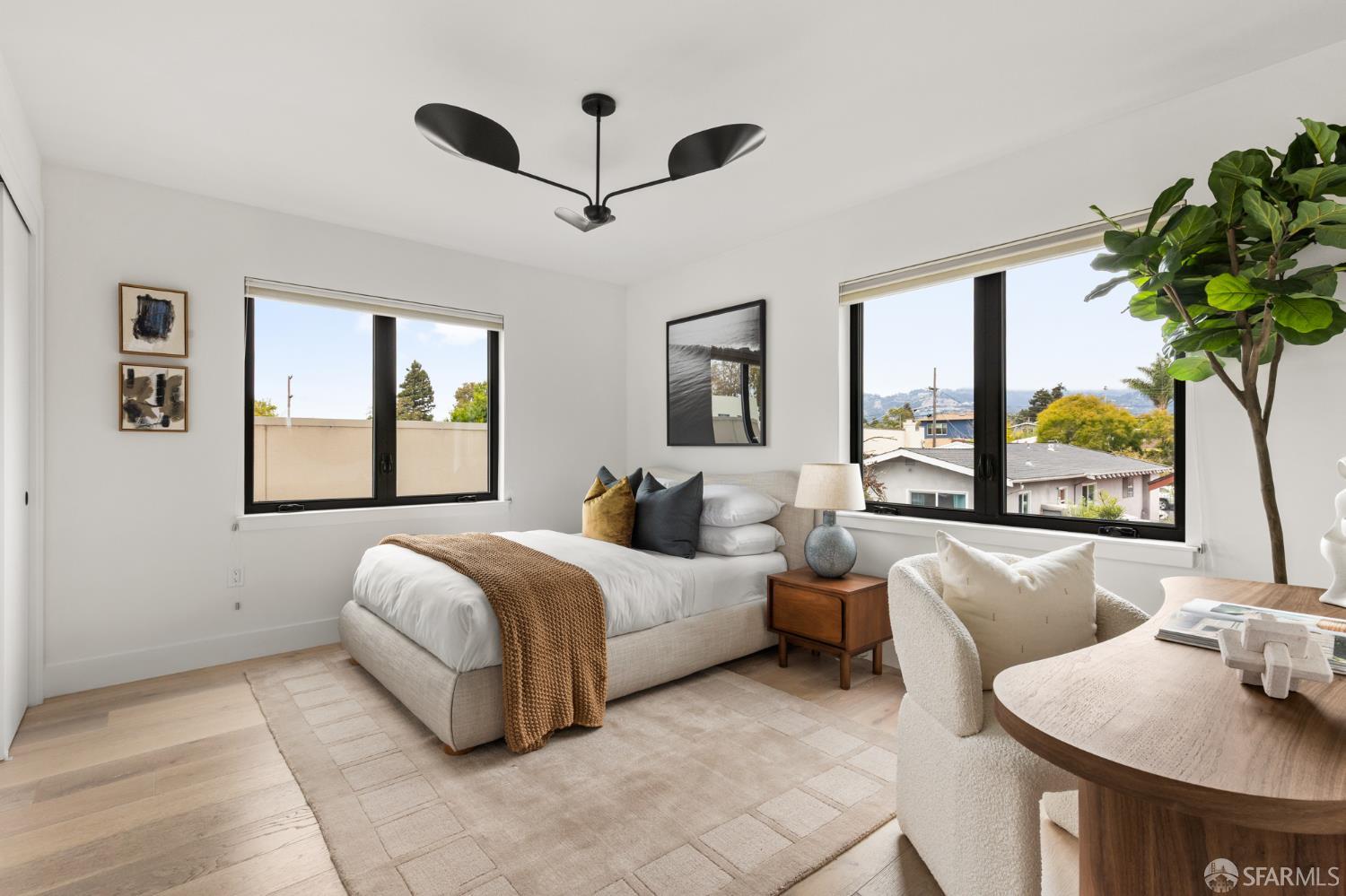 2747 San Pablo Avenue # 204