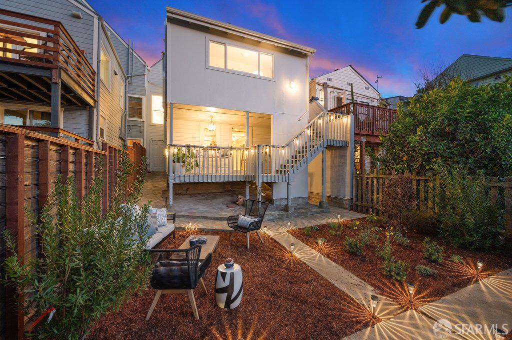 374 Coleridge Street