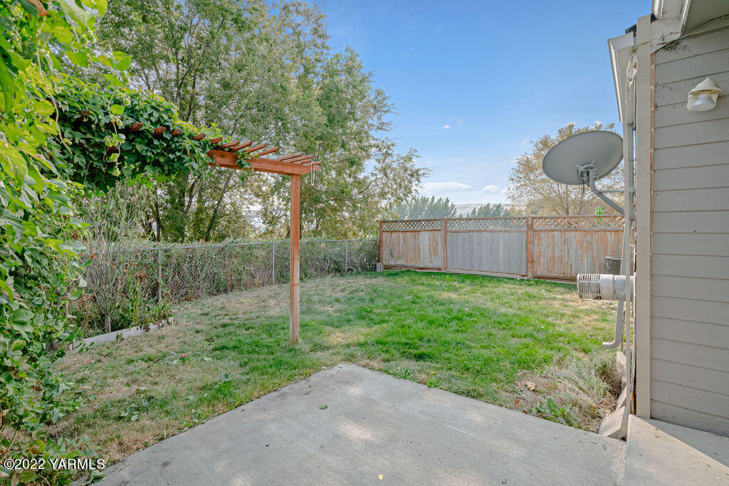 701 Jamie Dr