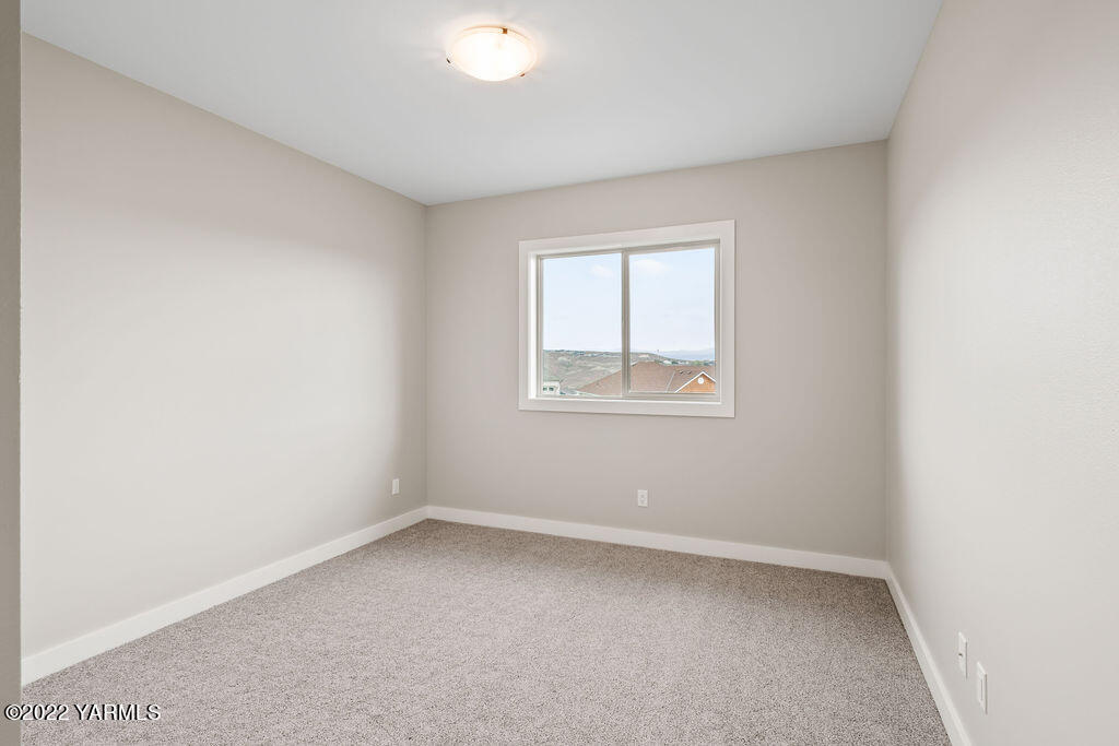 1206 Mayer Ct