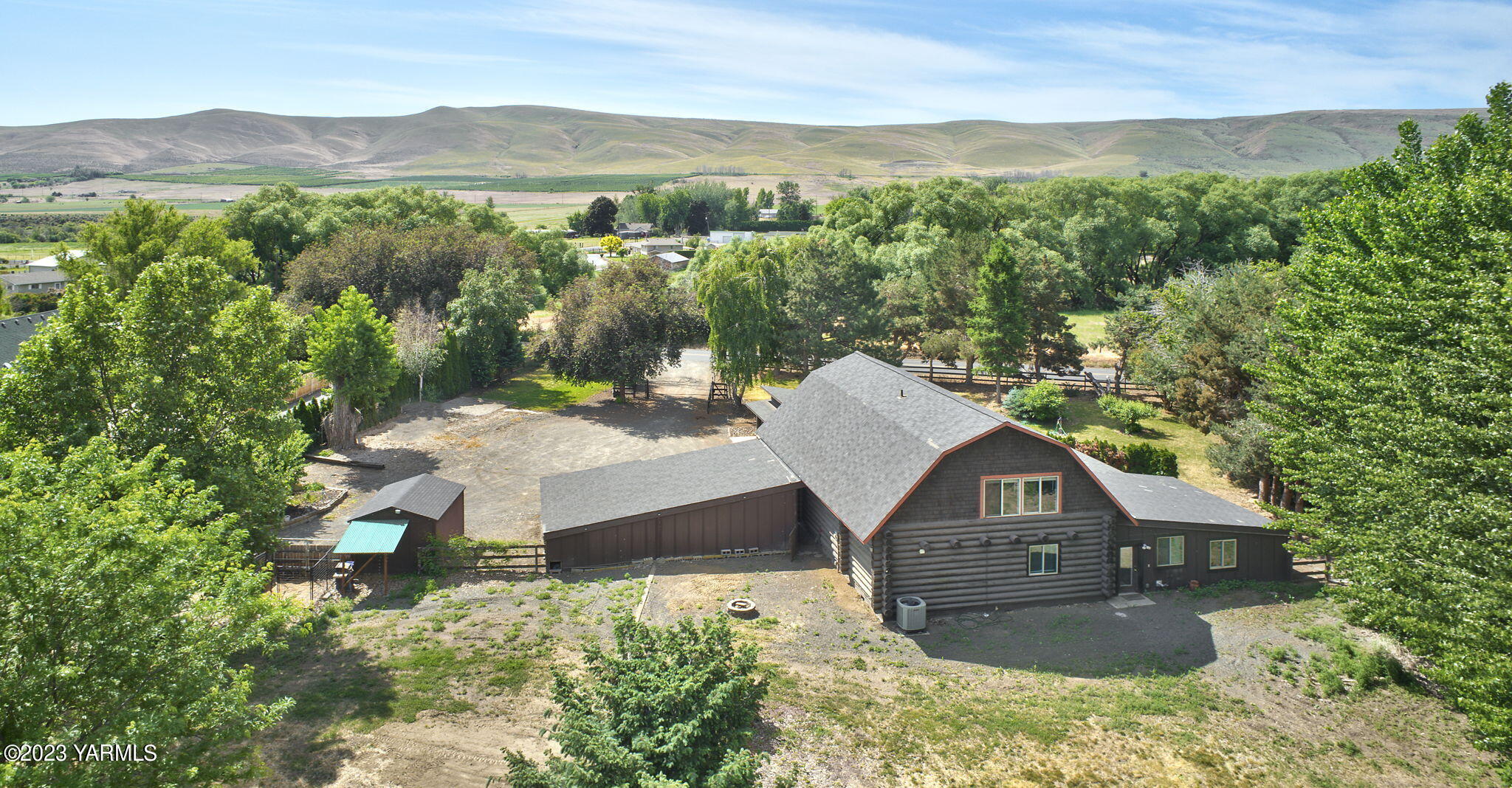 7903 Meadowbrook Rd