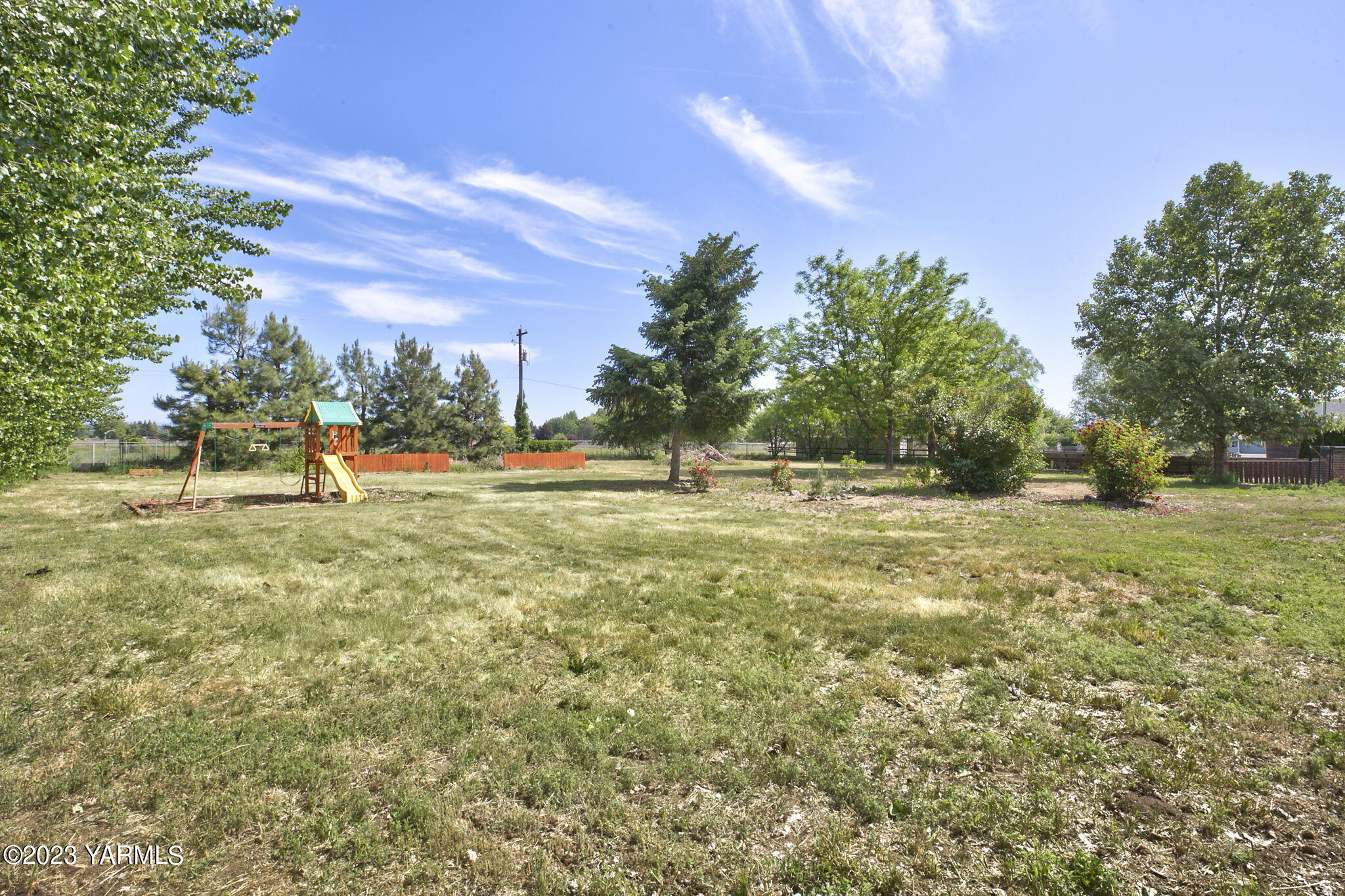 7903 Meadowbrook Rd