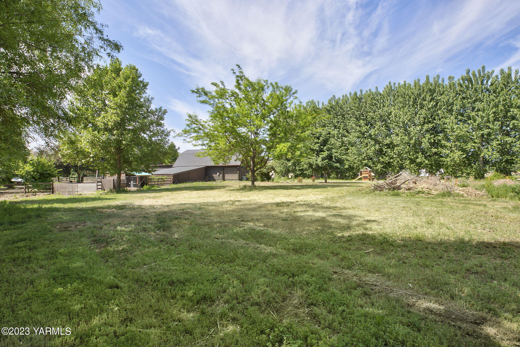 7903 Meadowbrook Rd