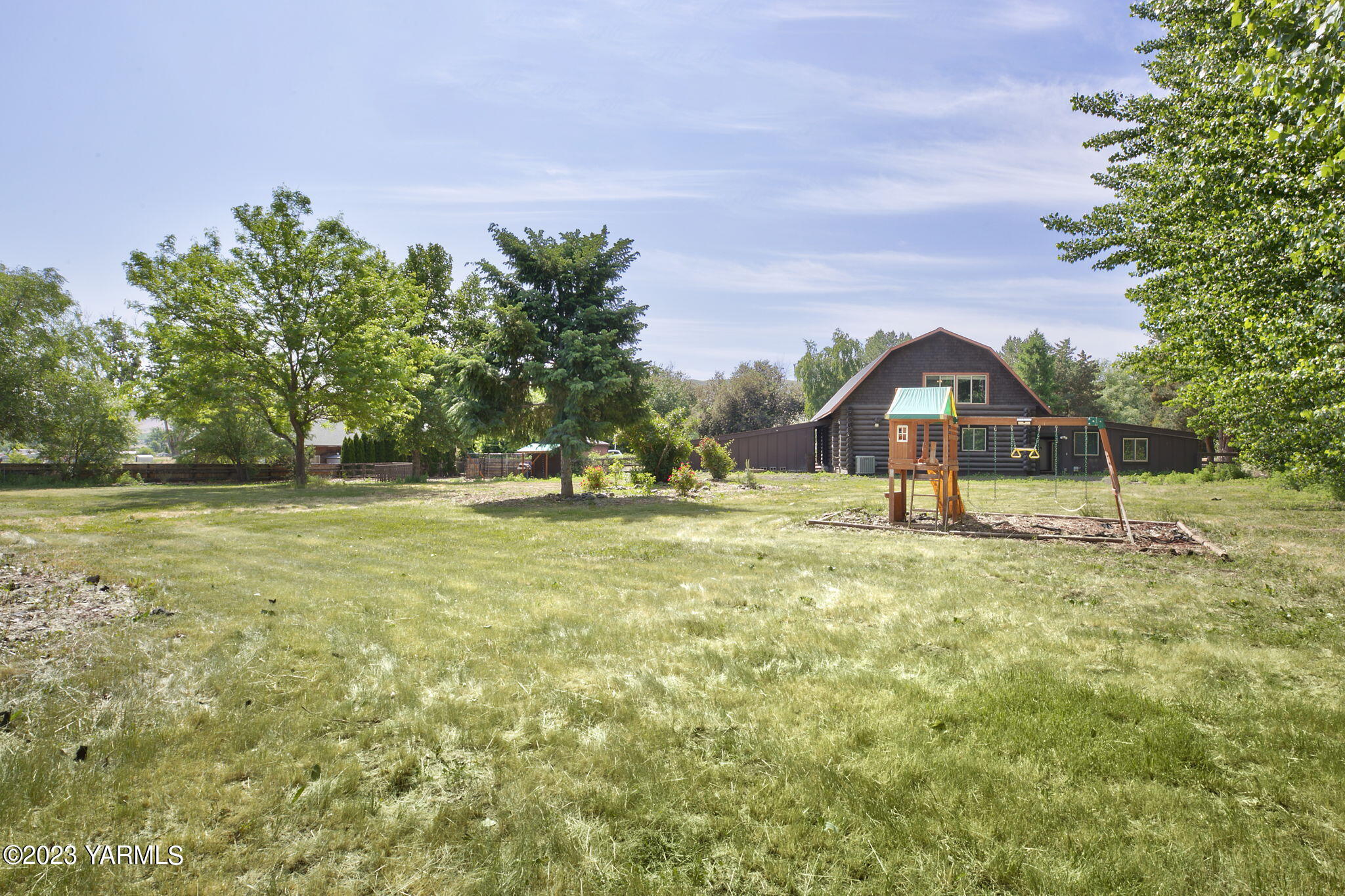 7903 Meadowbrook Rd