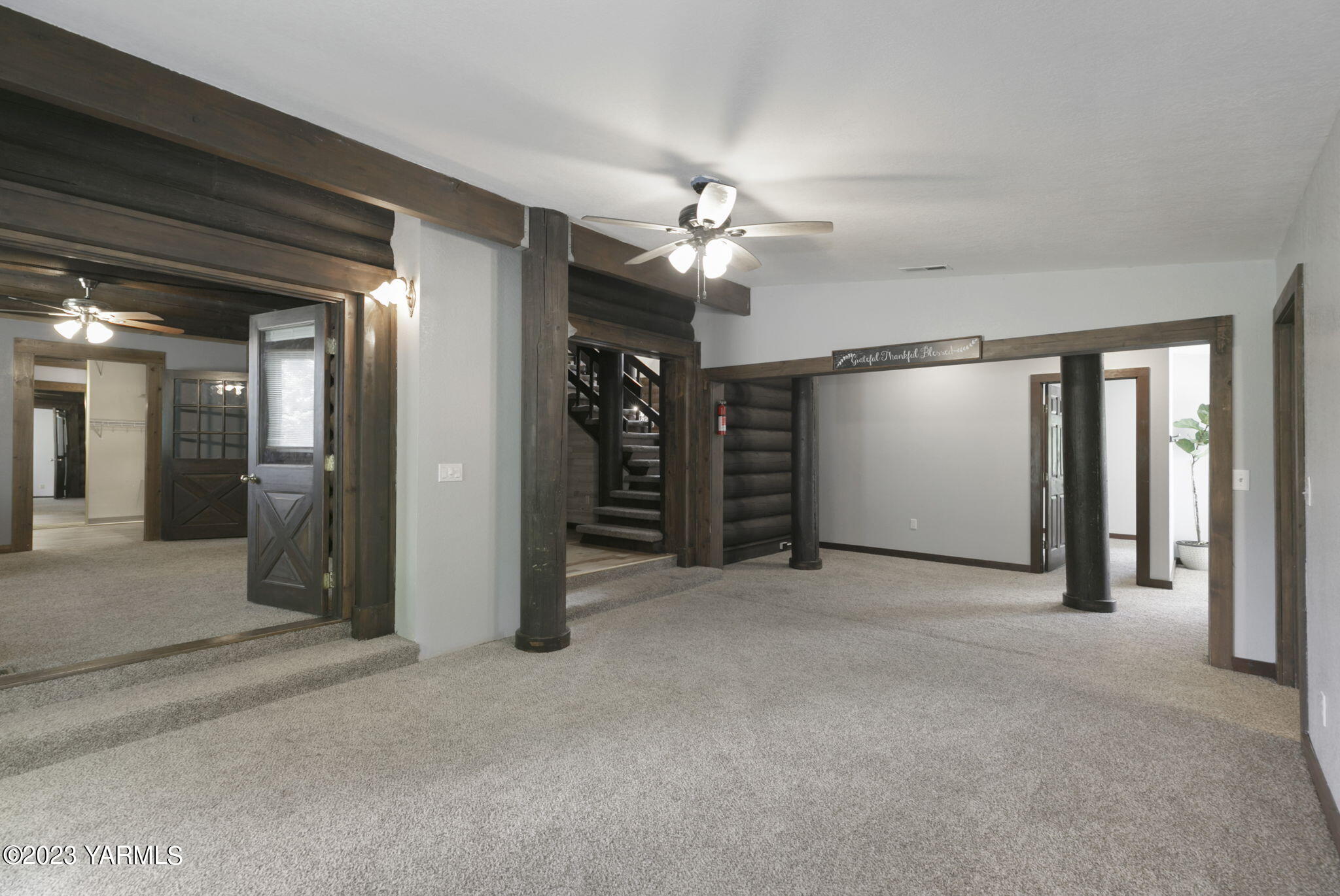 7903 Meadowbrook Rd