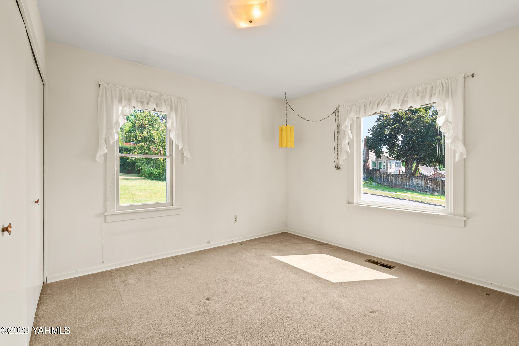 918 S 20th Ave