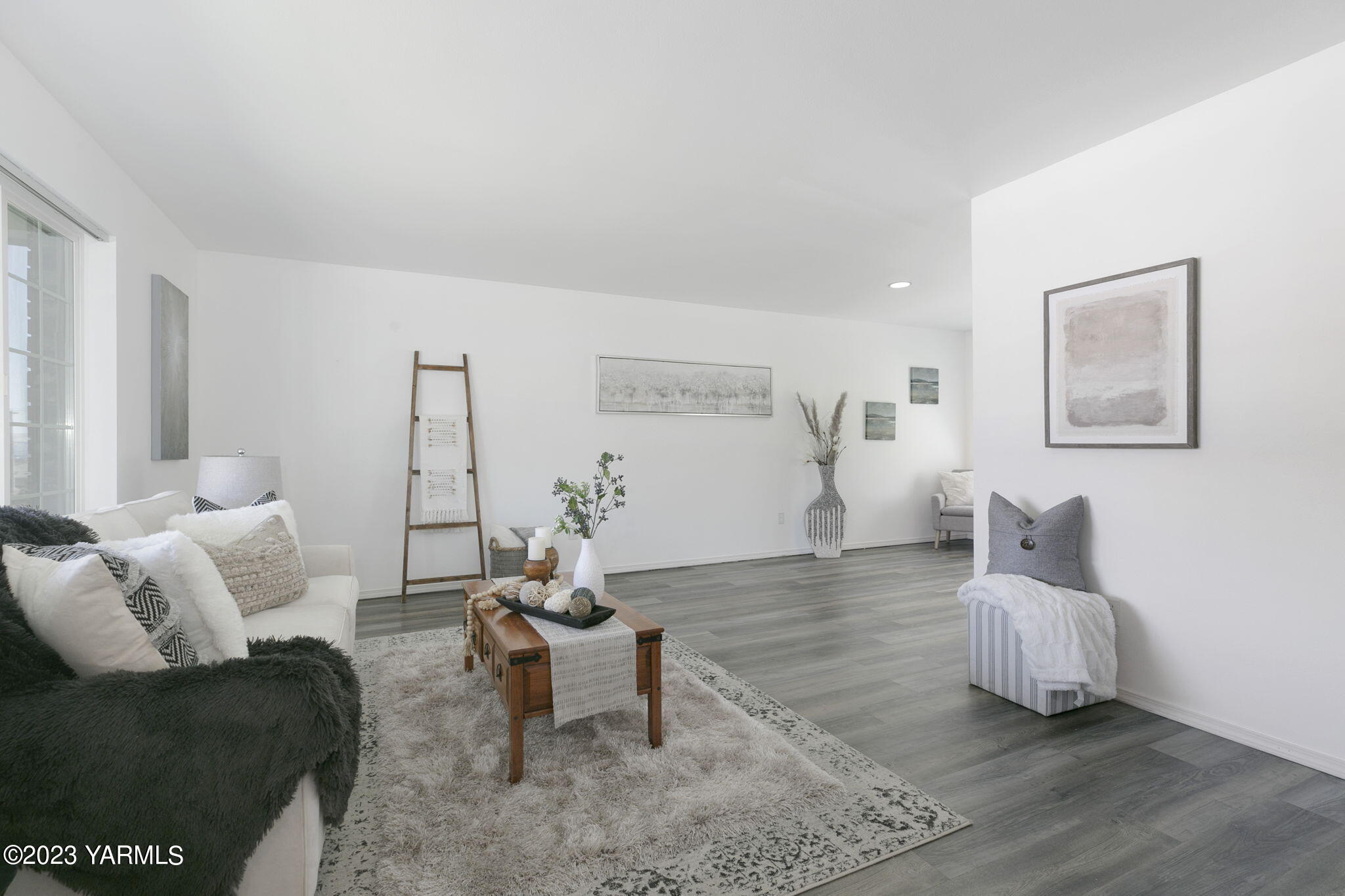 1604 W Orchard Ave