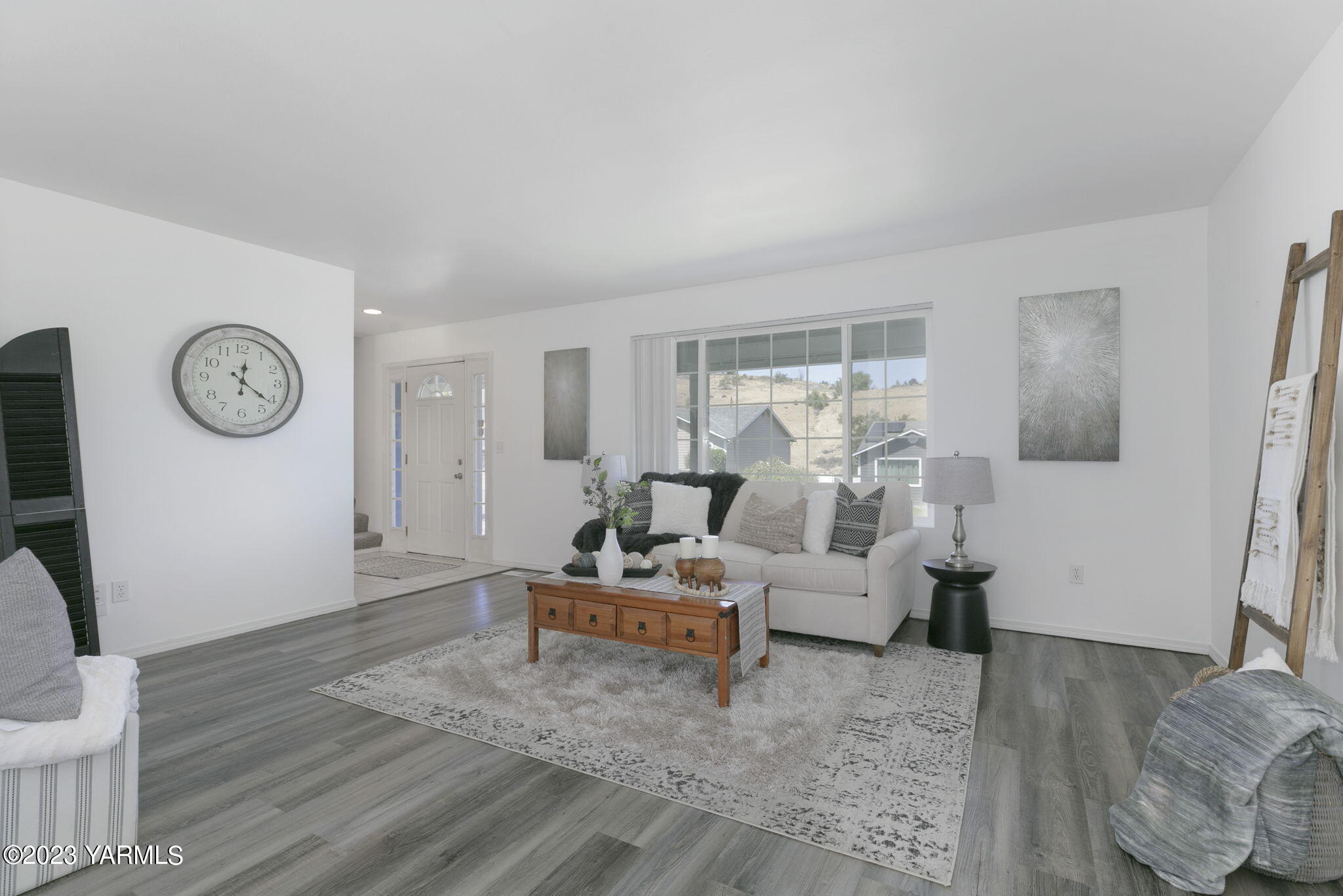 1604 W Orchard Ave