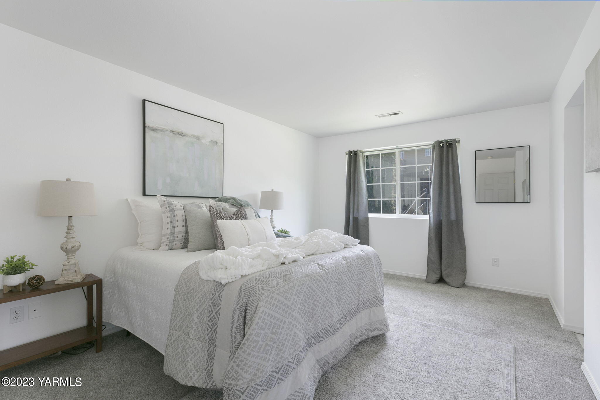 1604 W Orchard Ave