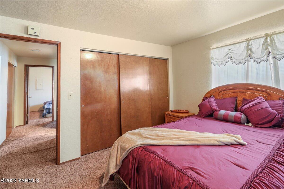 1104 S Landon Ave