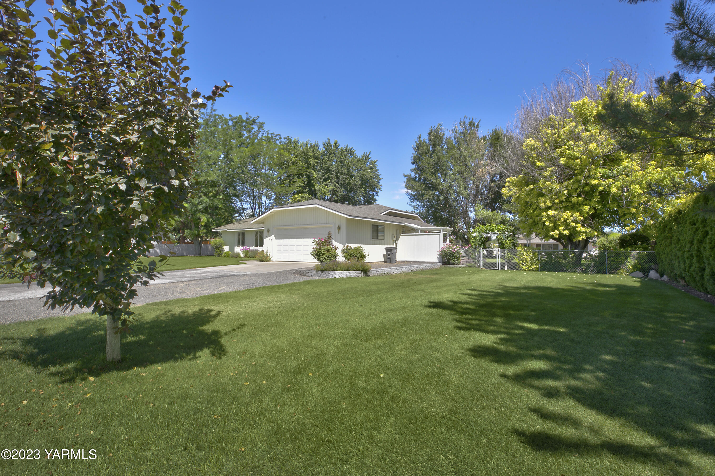 5175 Lyons Lp
