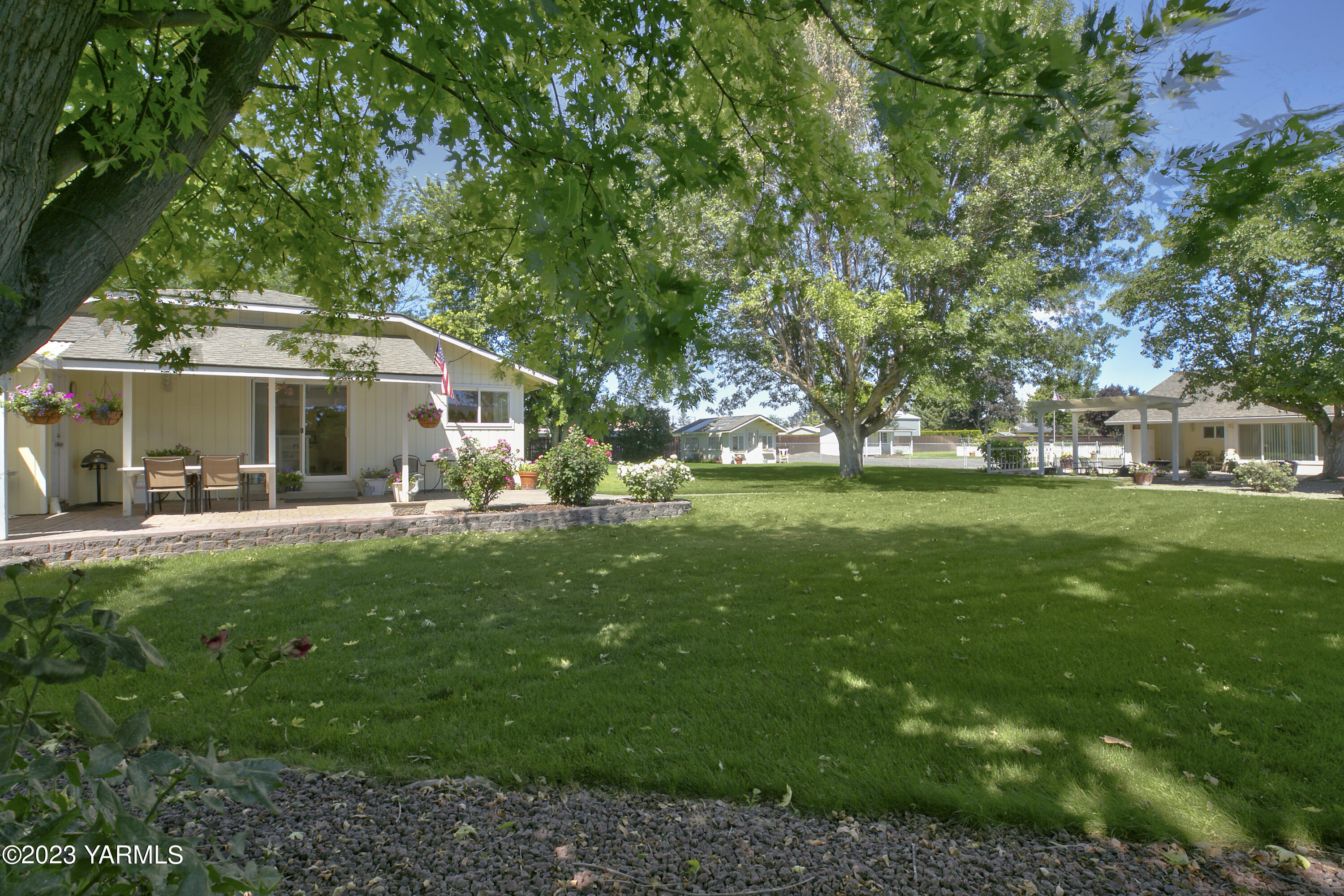 5175 Lyons Lp