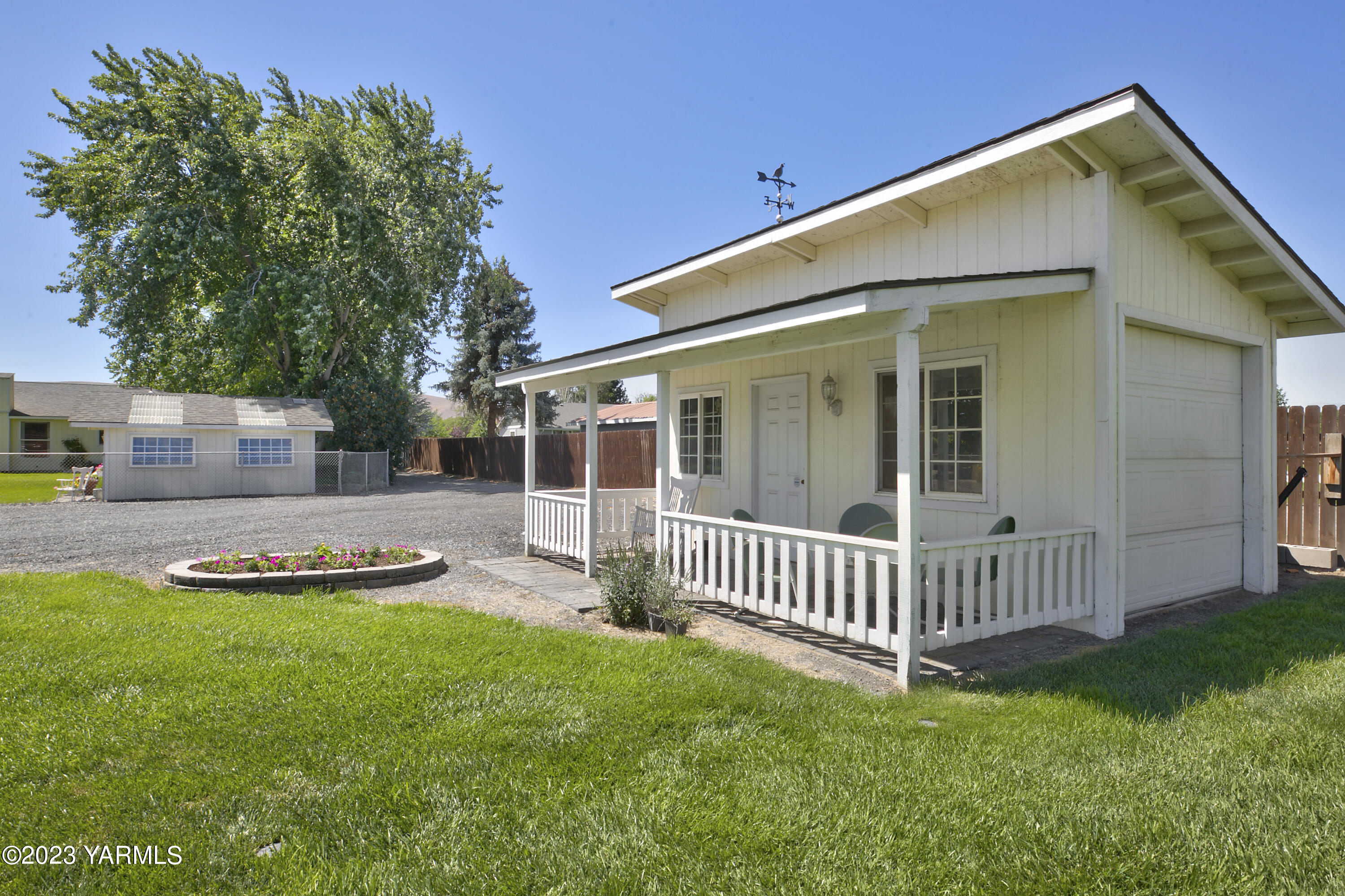 5175 Lyons Lp