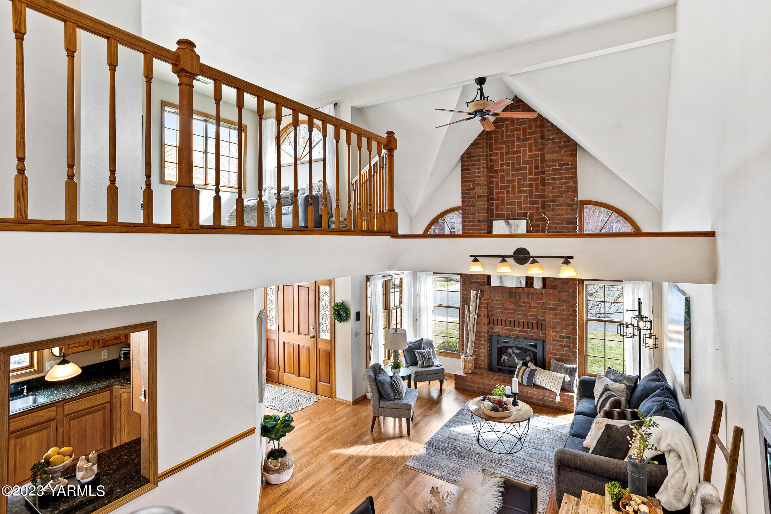 604 Bellevue Pl