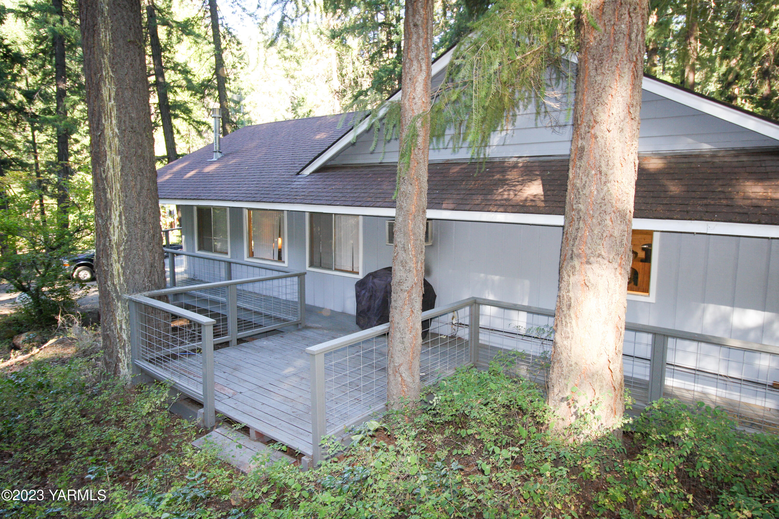 21091 Hwy 410 Hwy