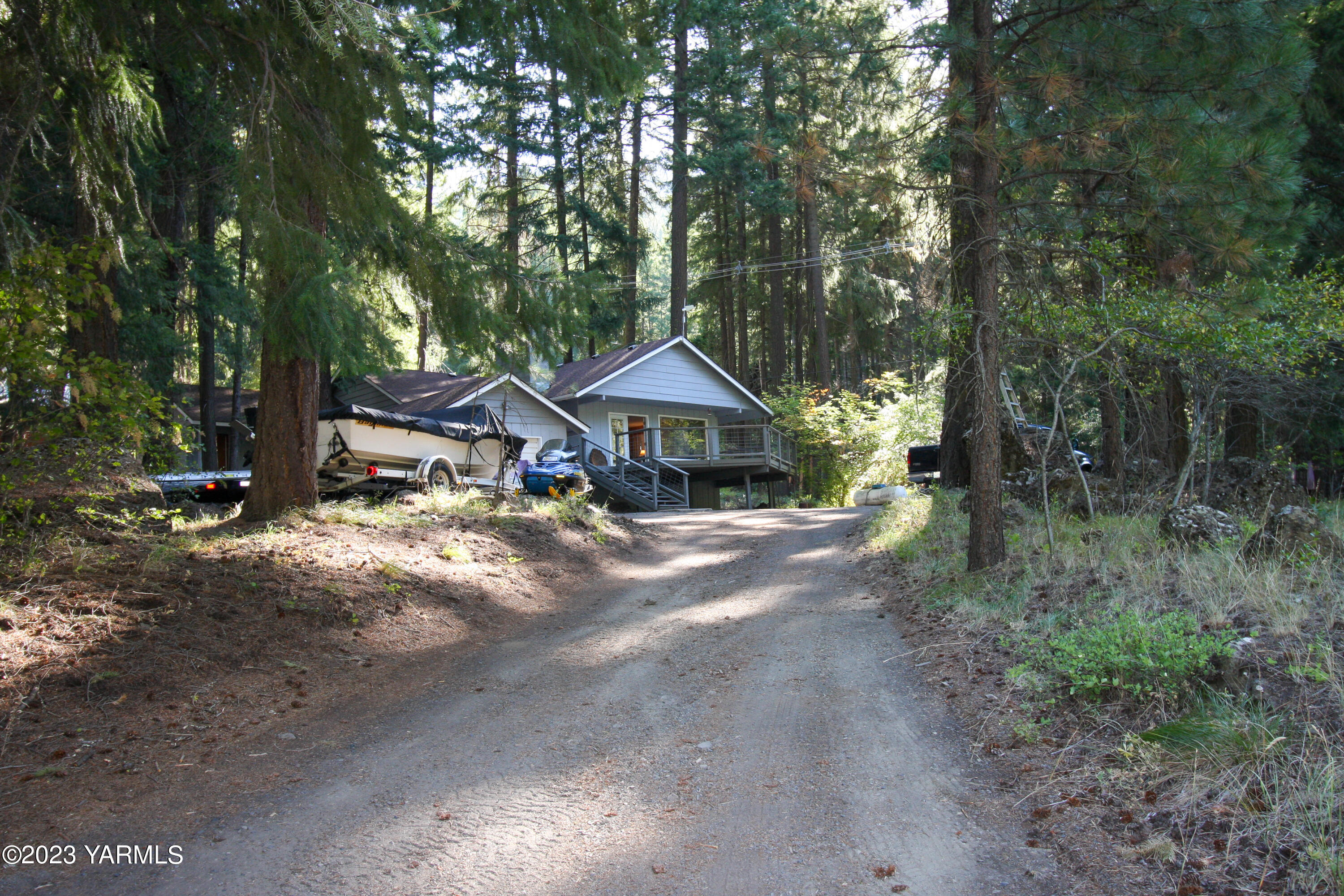 21091 Hwy 410 Hwy