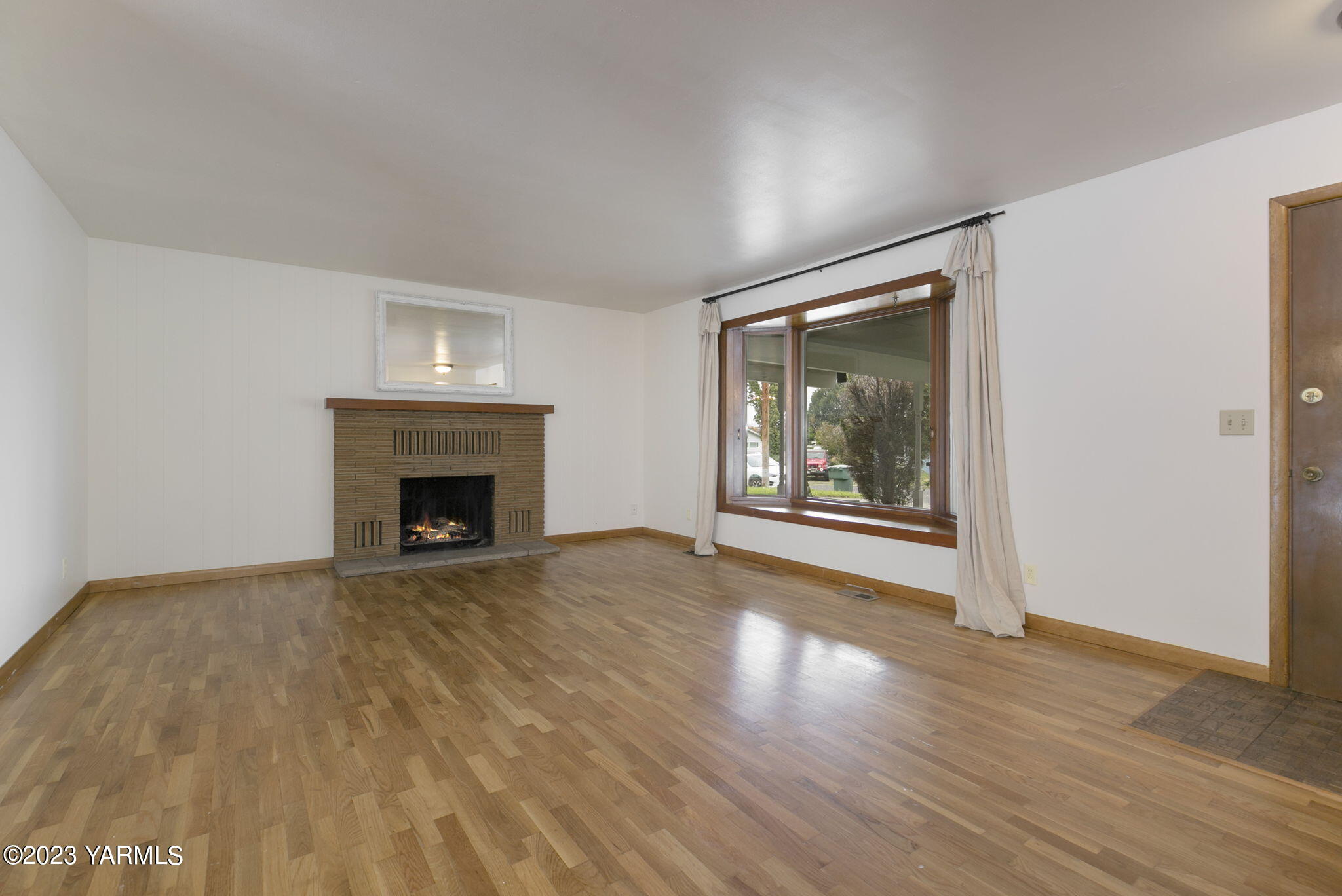 19 Belgold Dr