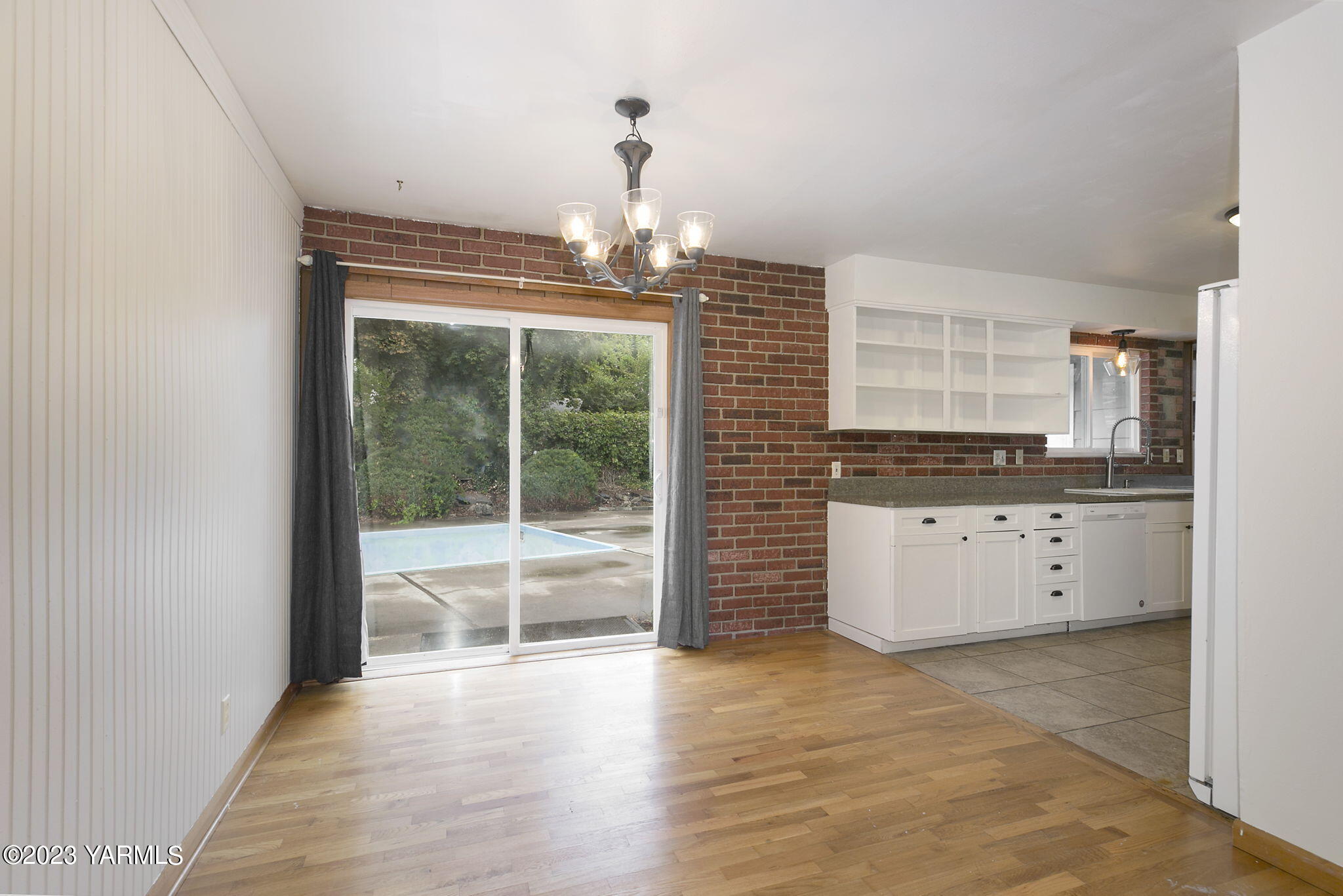 19 Belgold Dr