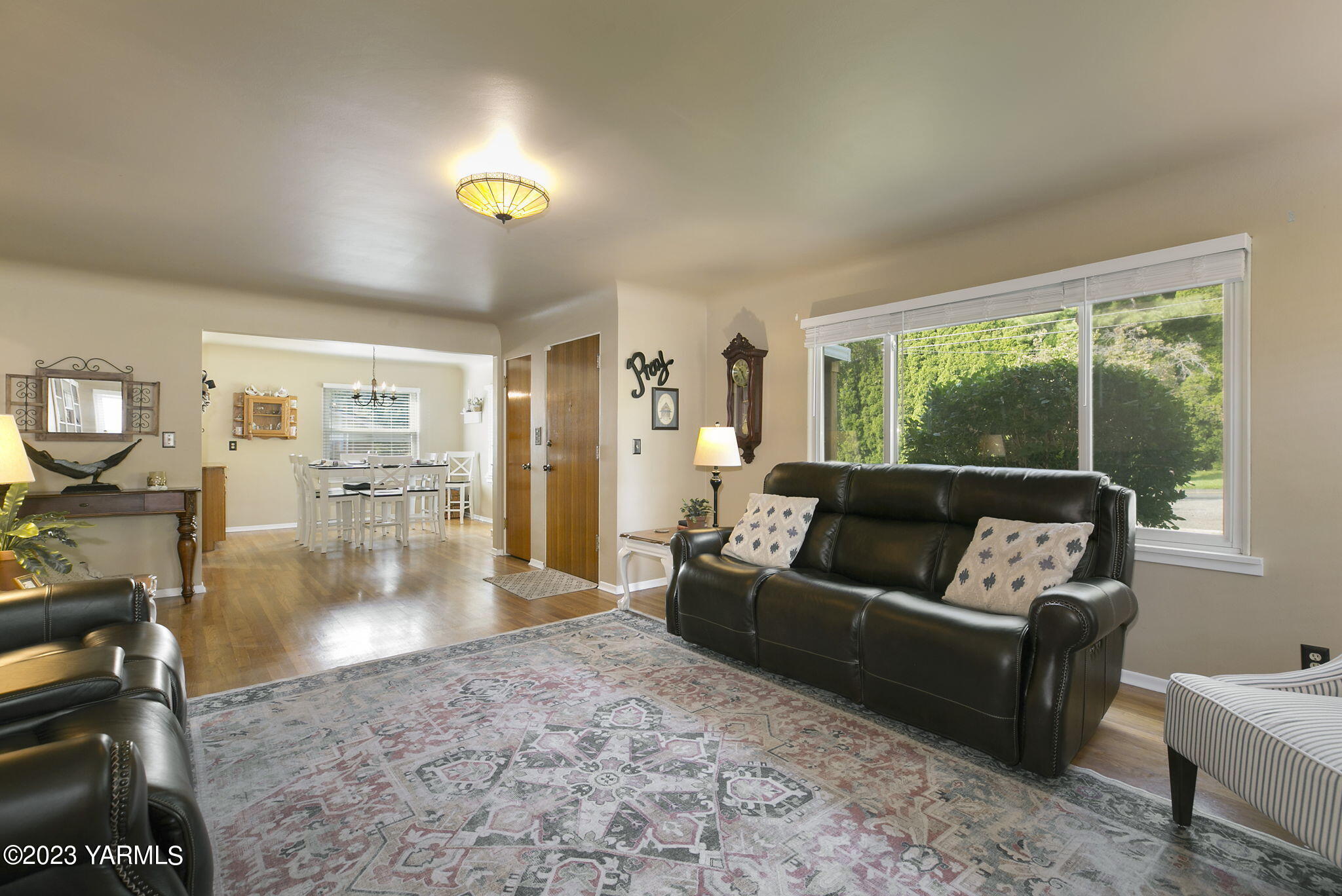 609 N 32nd Ave