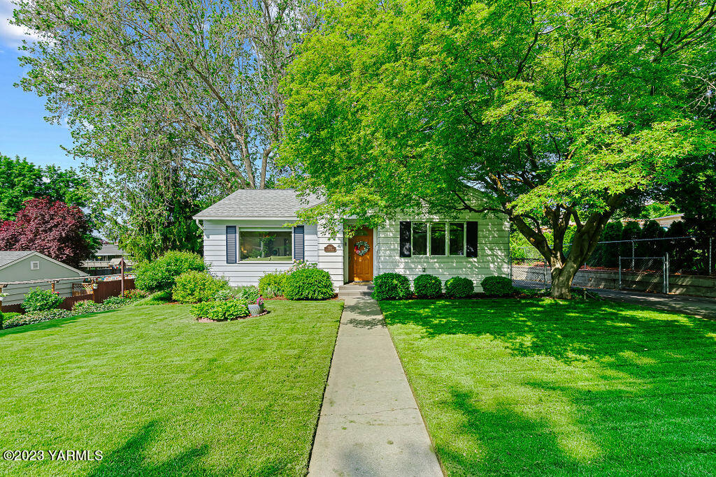 604 S 30th Ave
