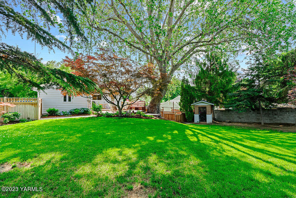 604 S 30th Ave