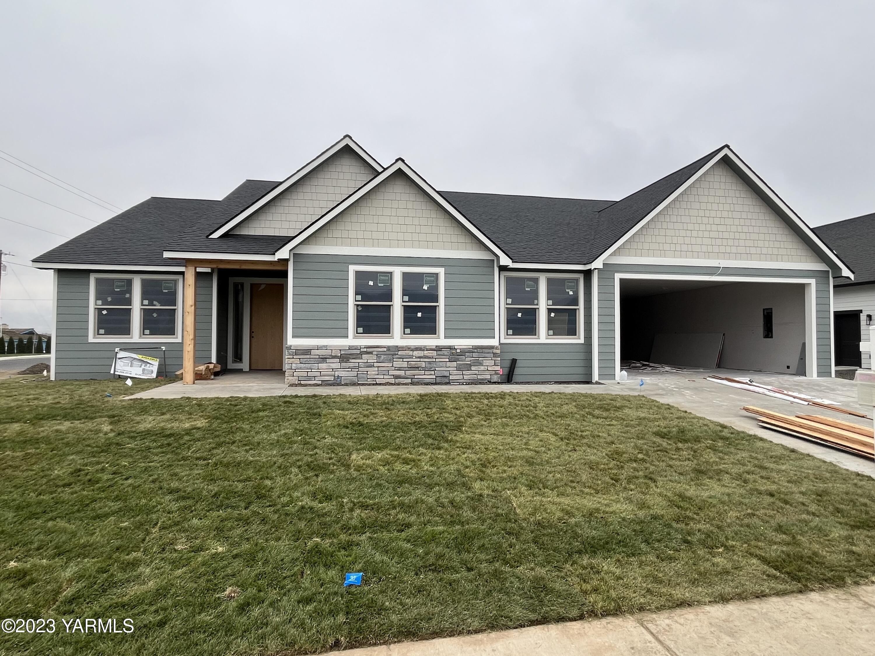 2108 S 72nd Ave