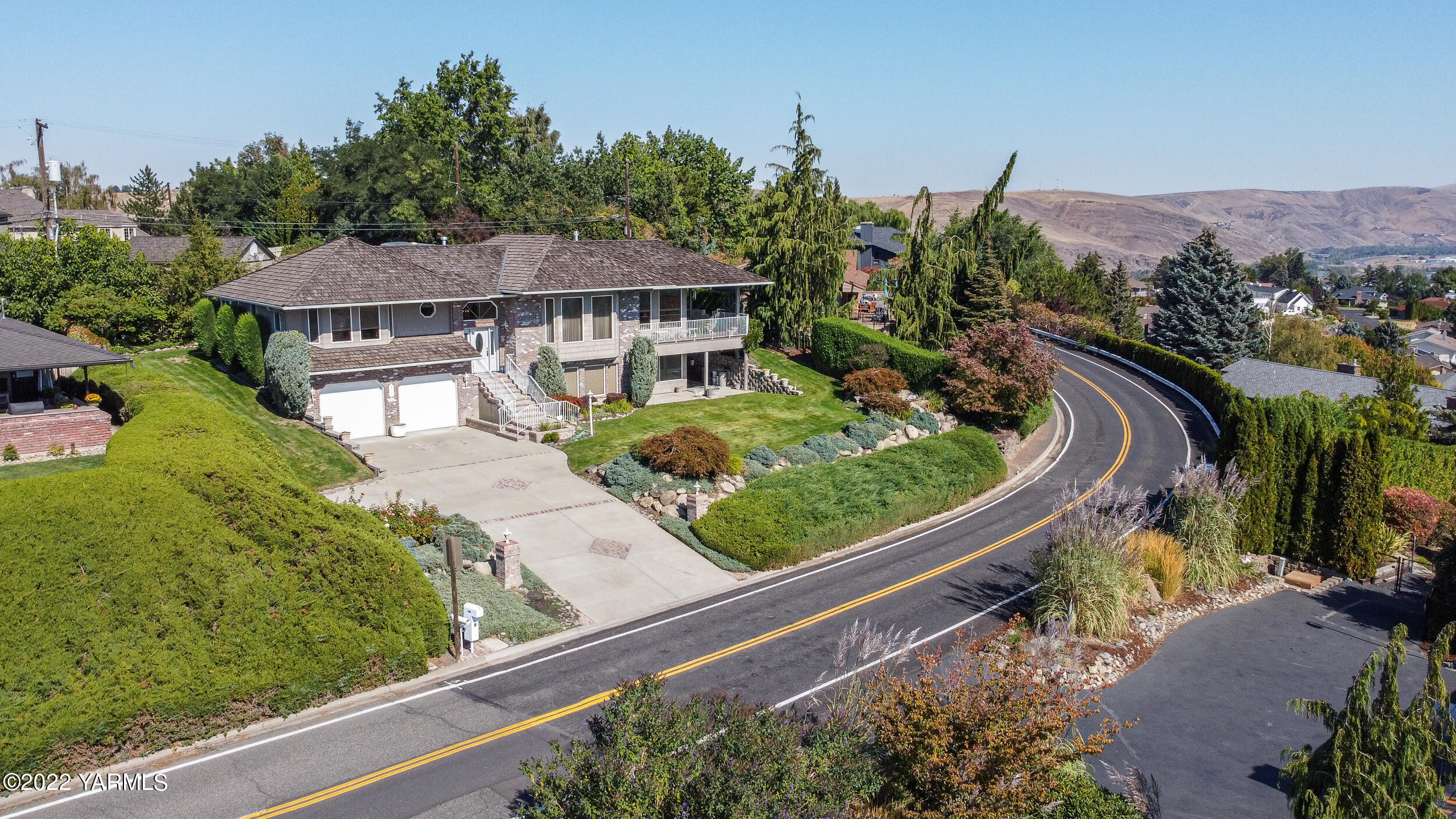 4705 Scenic Dr