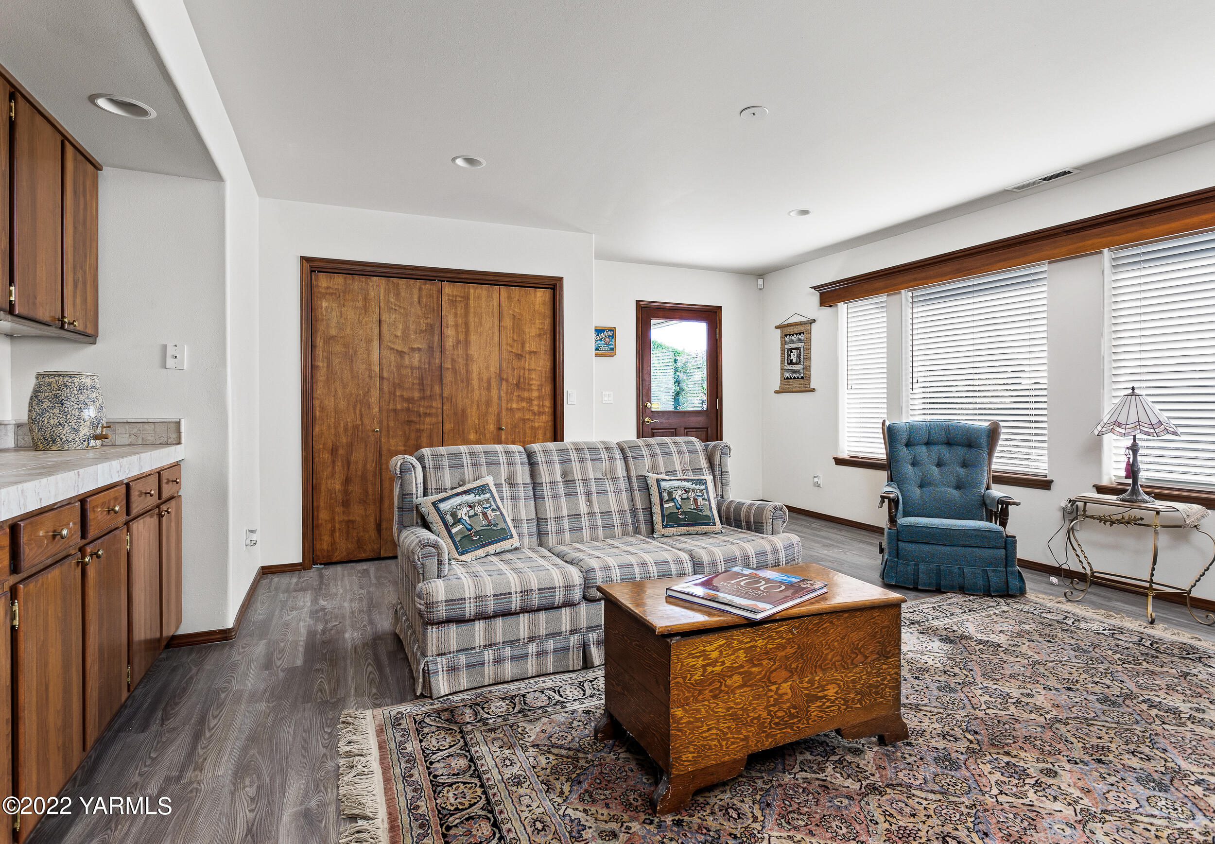 4705 Scenic Dr