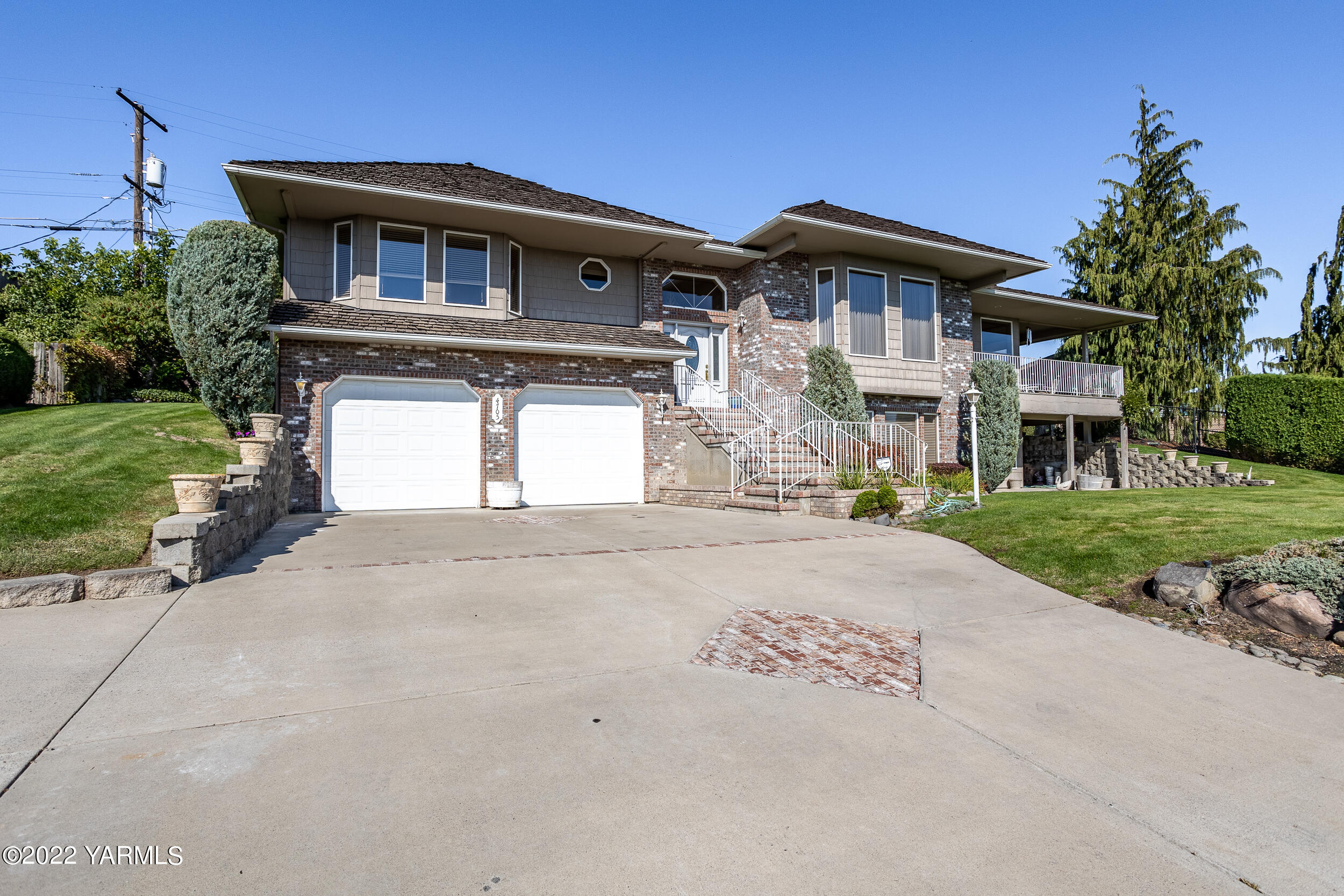 4705 Scenic Dr