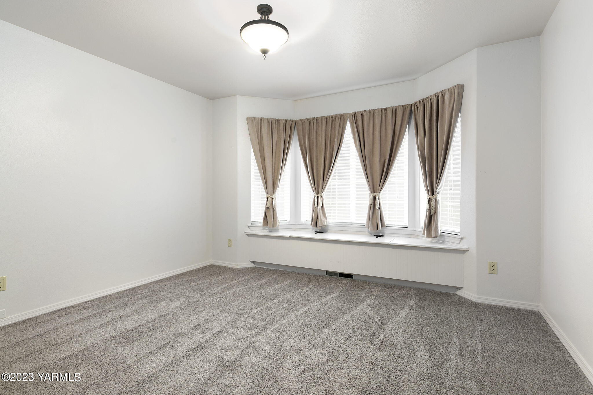 13005 Cottonwood Canyon Rd