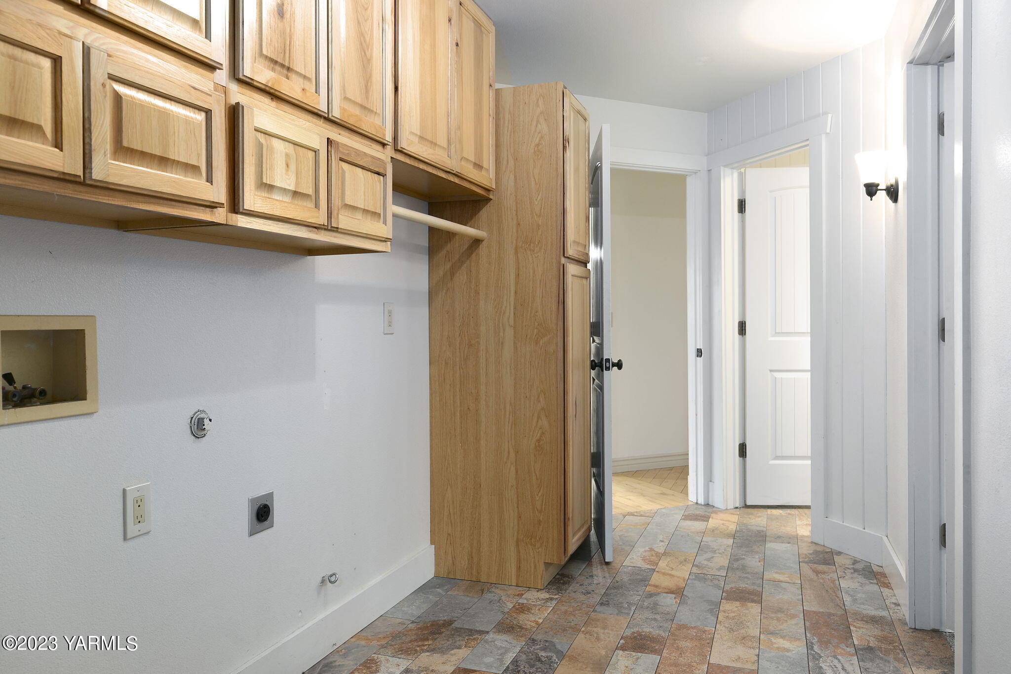 13005 Cottonwood Canyon Rd