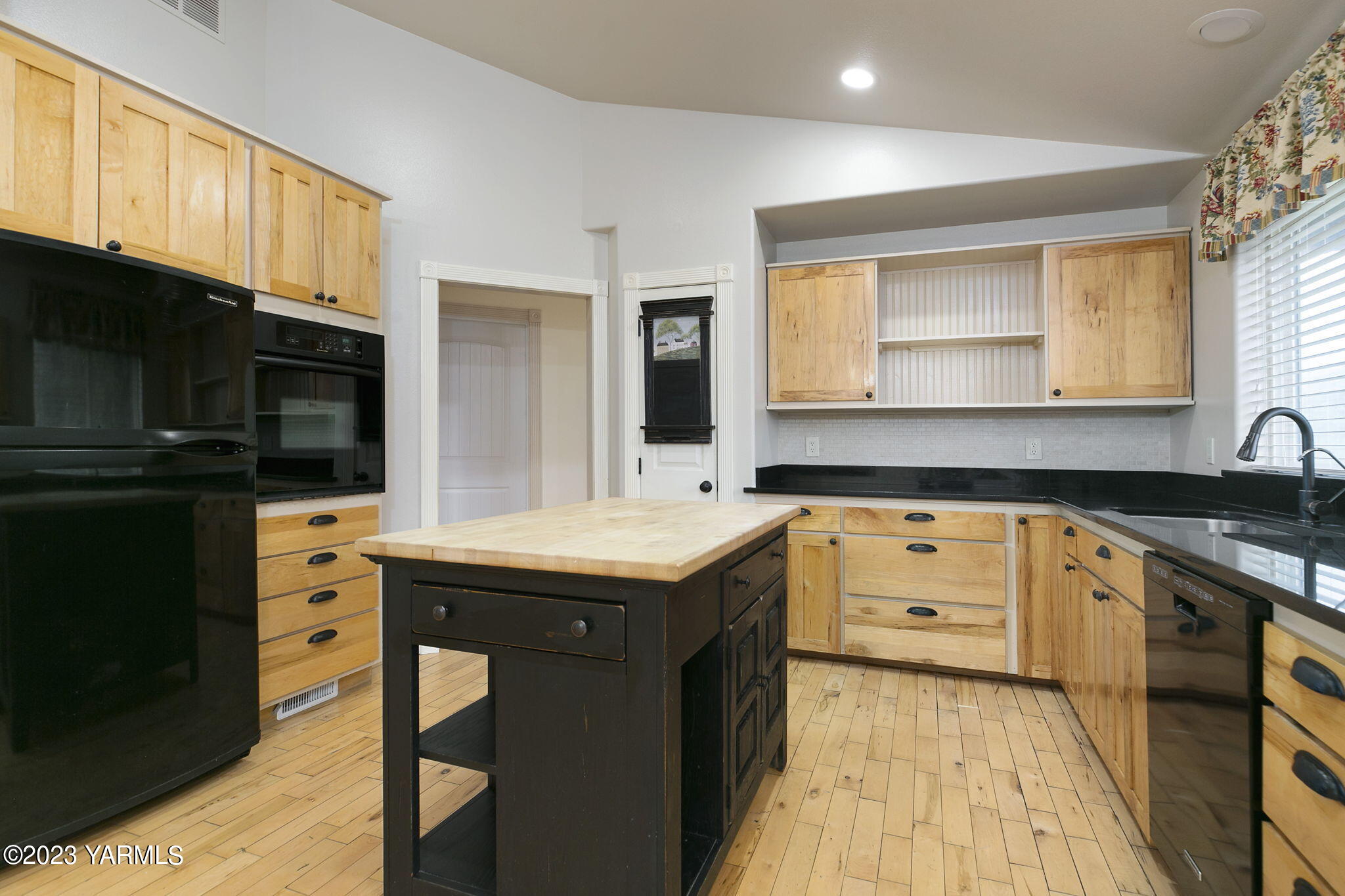 13005 Cottonwood Canyon Rd