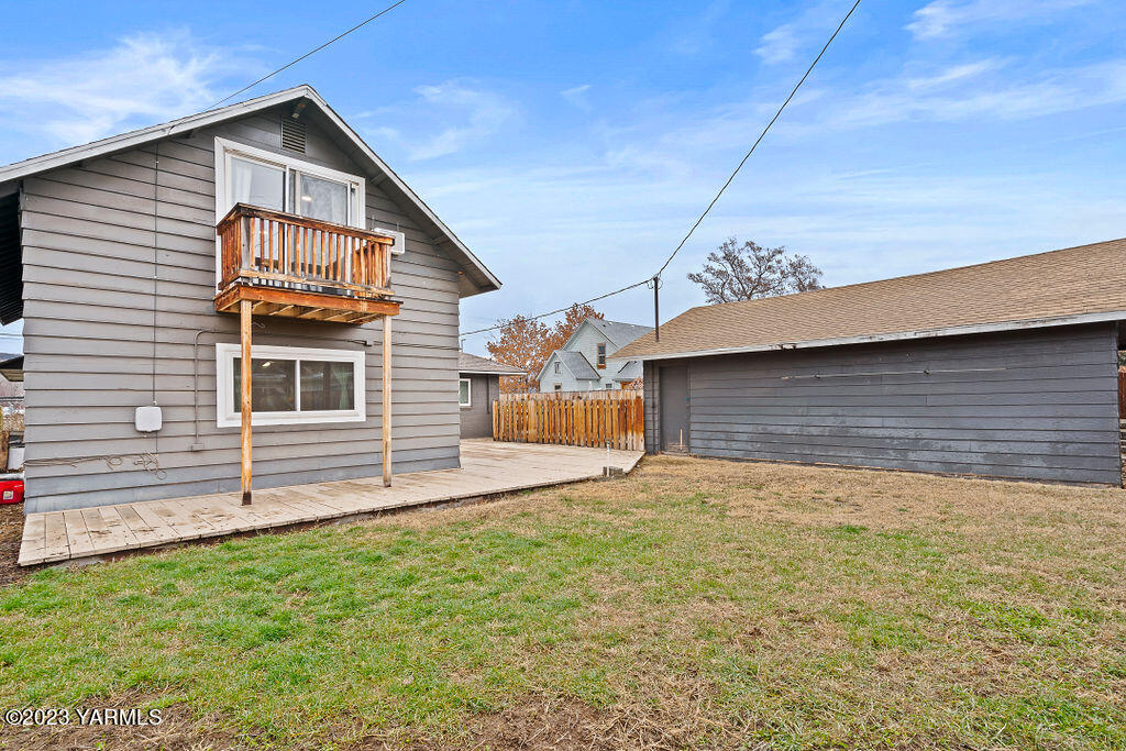 33 Shafer Ave