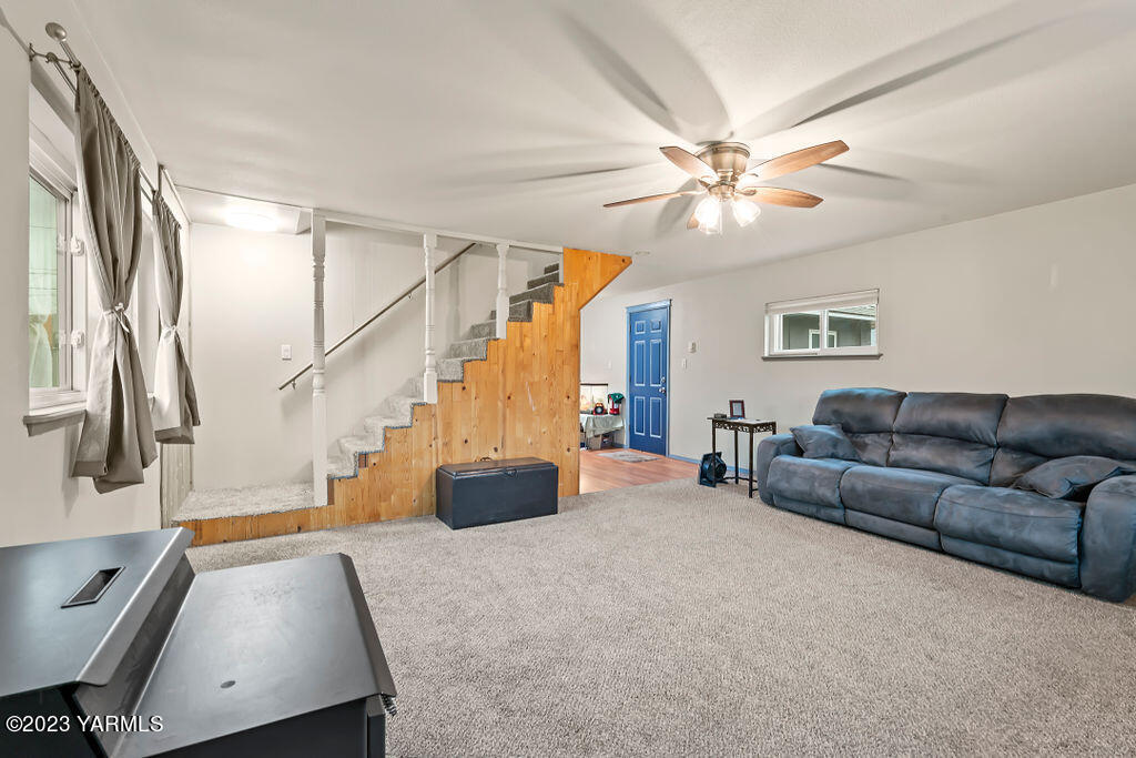 33 Shafer Ave