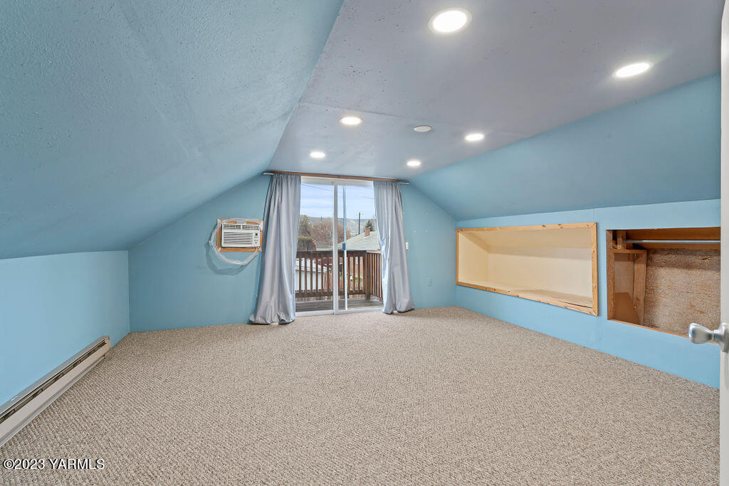 33 Shafer Ave