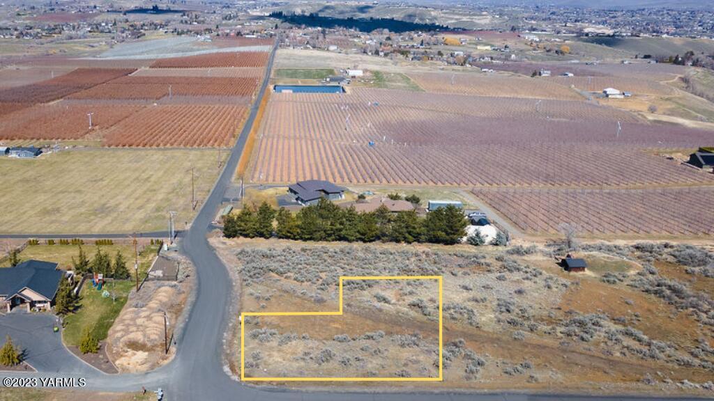 101 Lookout Point Dr