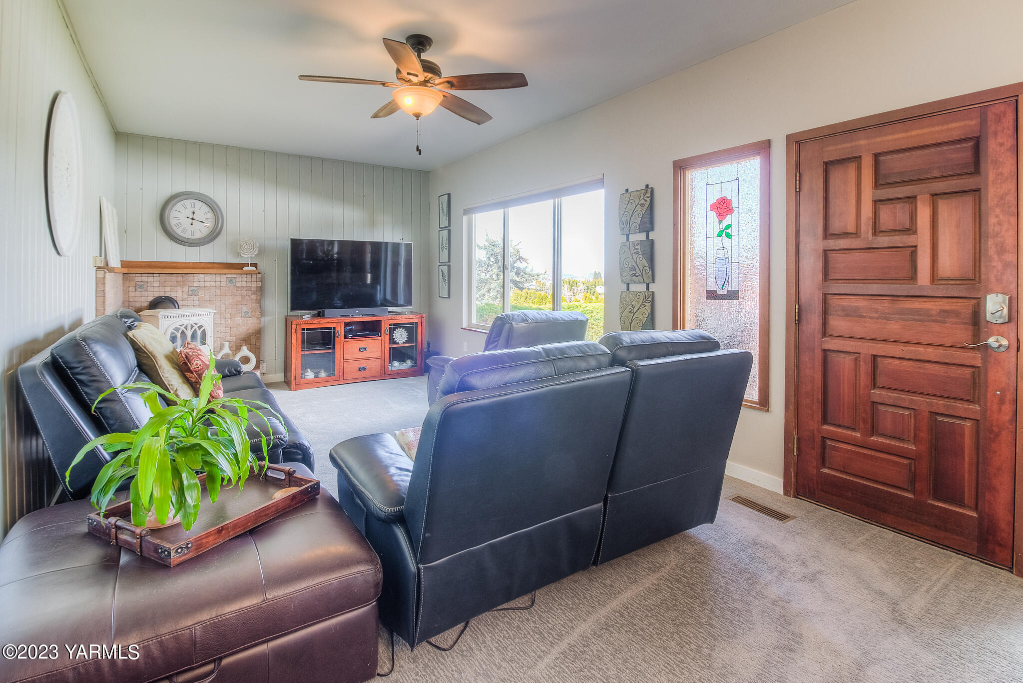 501 Langell Dr