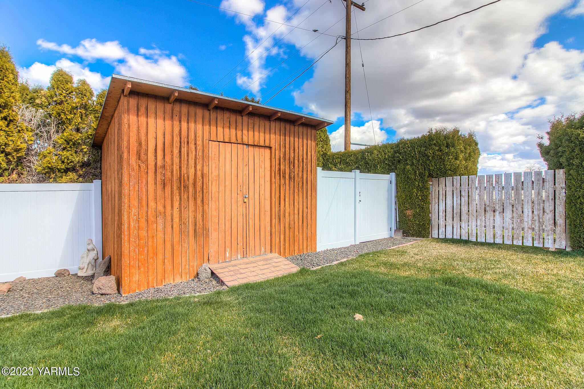 501 Langell Dr