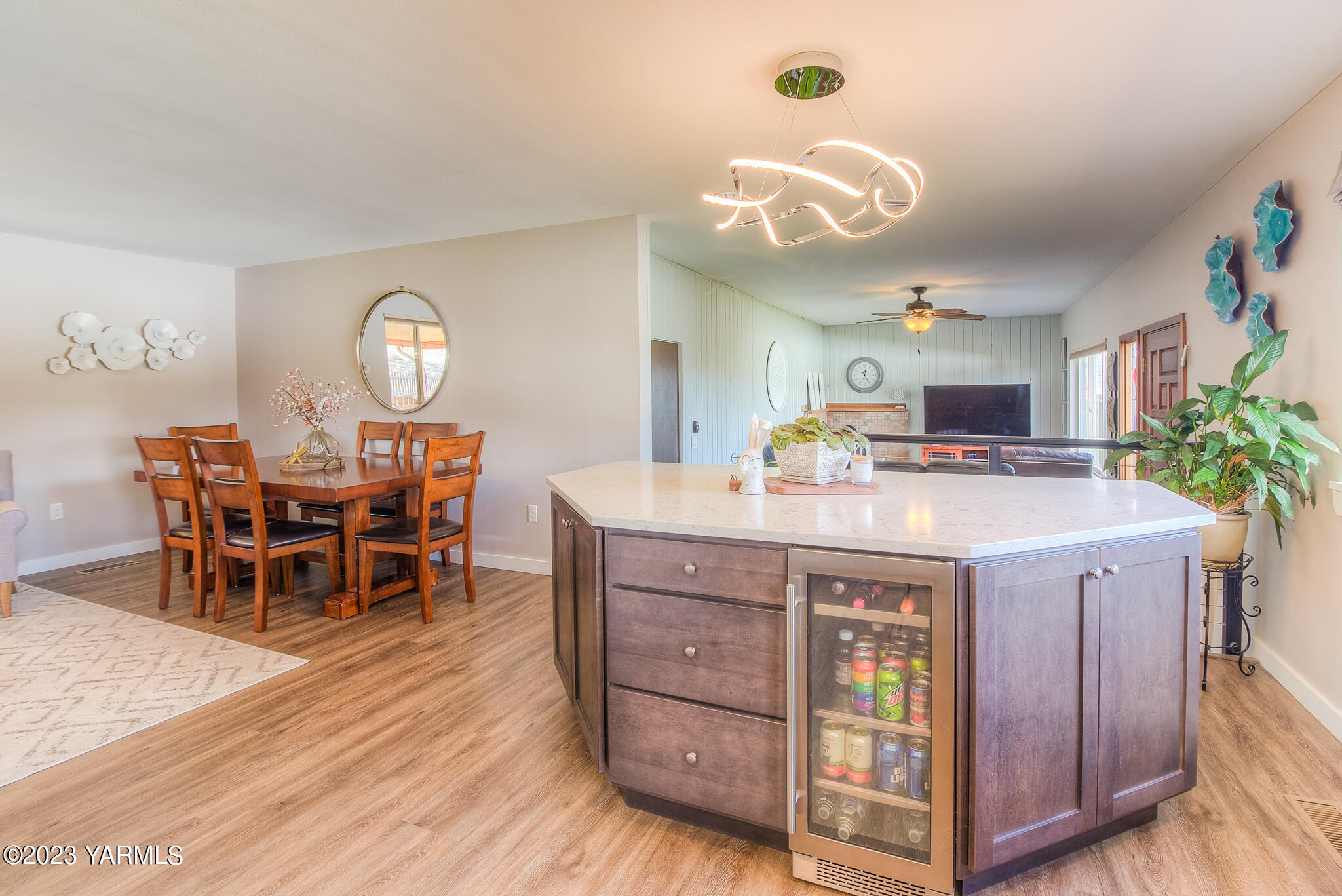 501 Langell Dr
