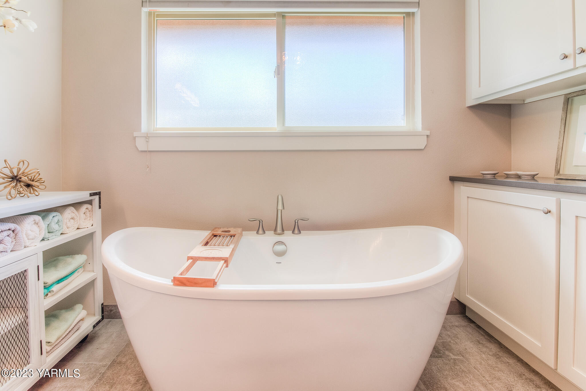 501 Langell Dr