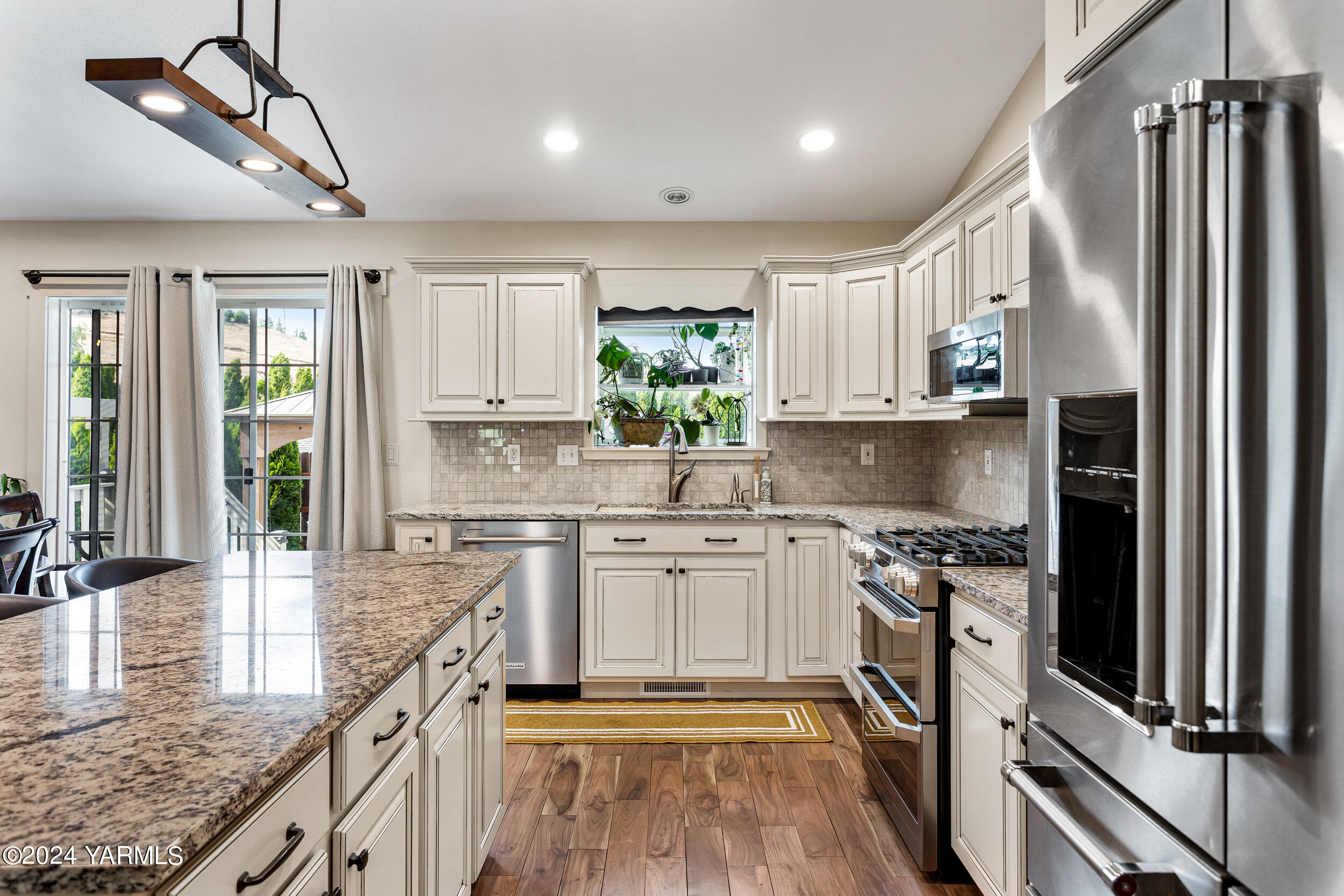 1505 W Orchard Ave