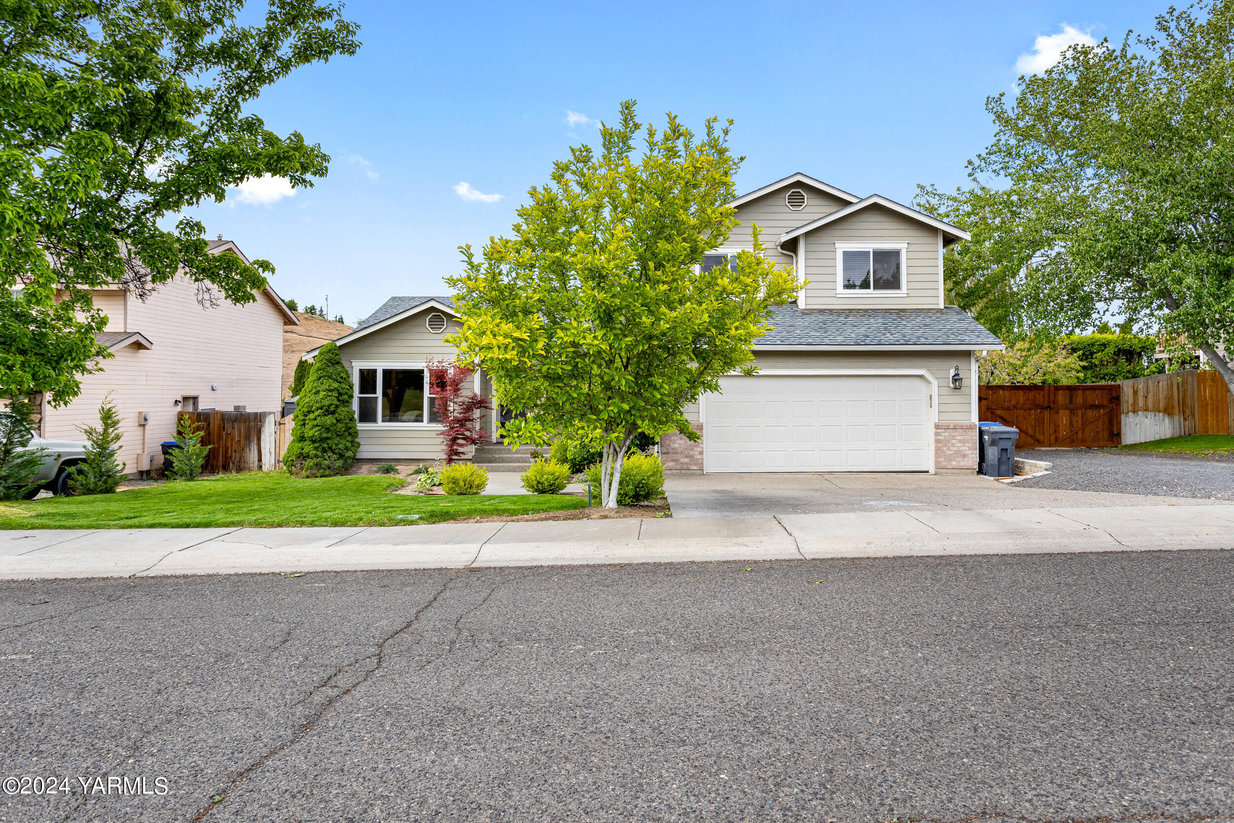 1505 W Orchard Ave