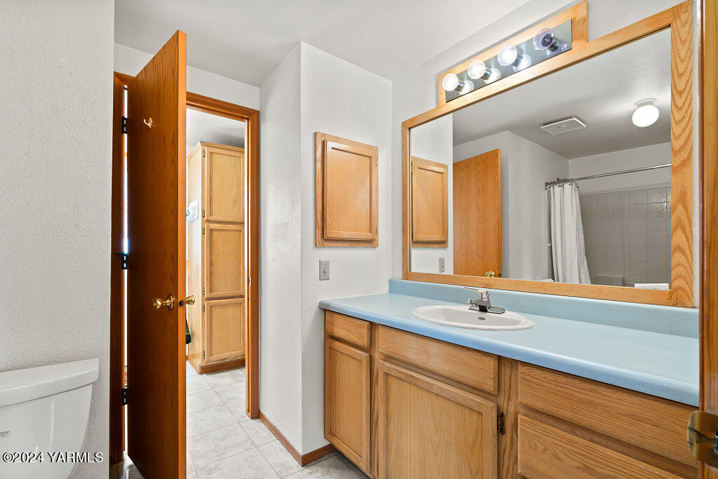 3701 Gun Club Rd Unit: 122
