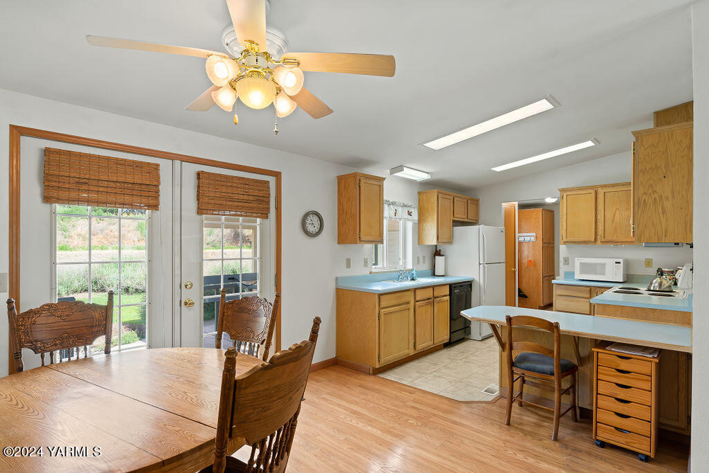 3701 Gun Club Rd Unit: 122